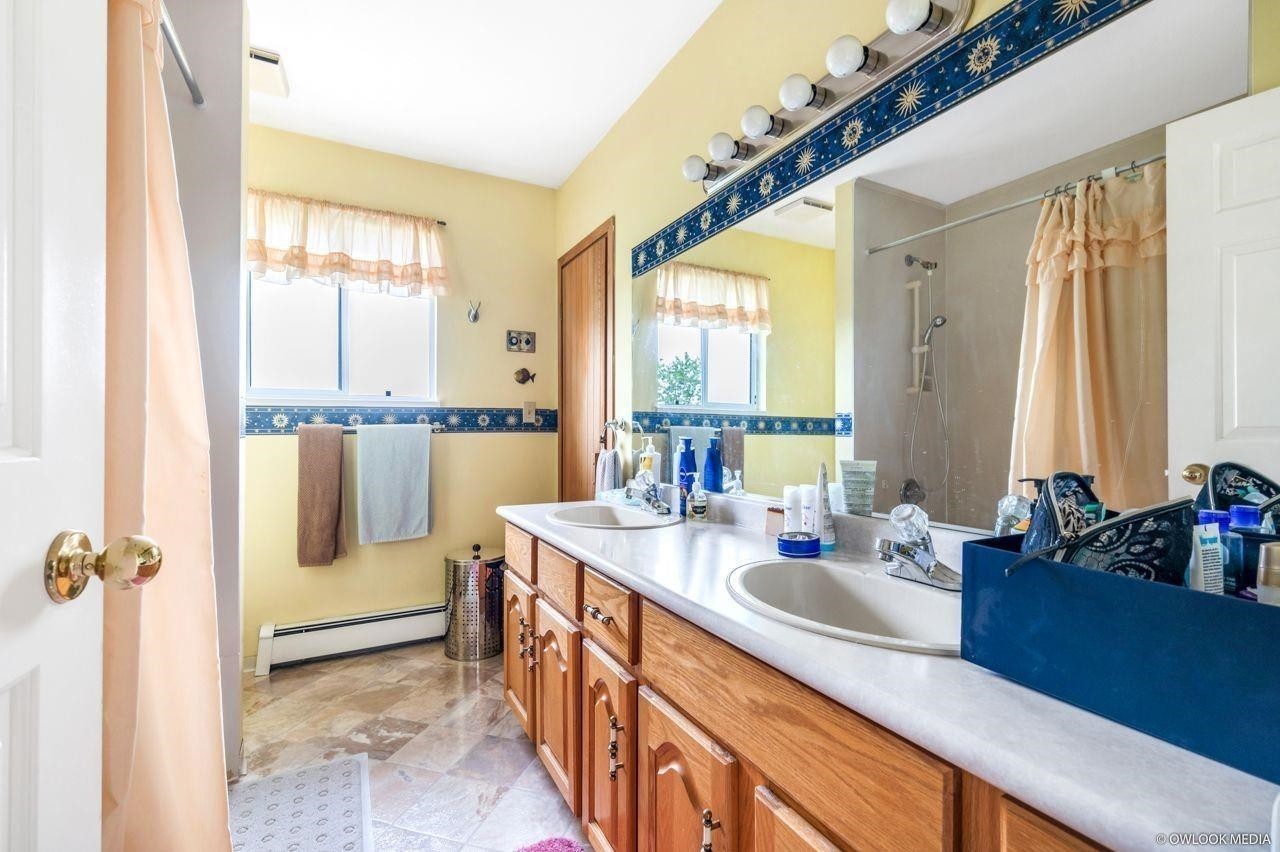 12540 Westminster Highway, Richmond, BC