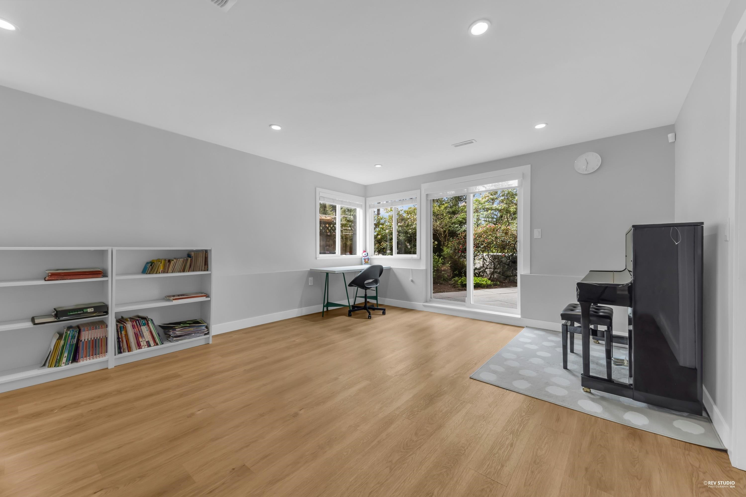 3521 Duval Road, North Vancouver, BC