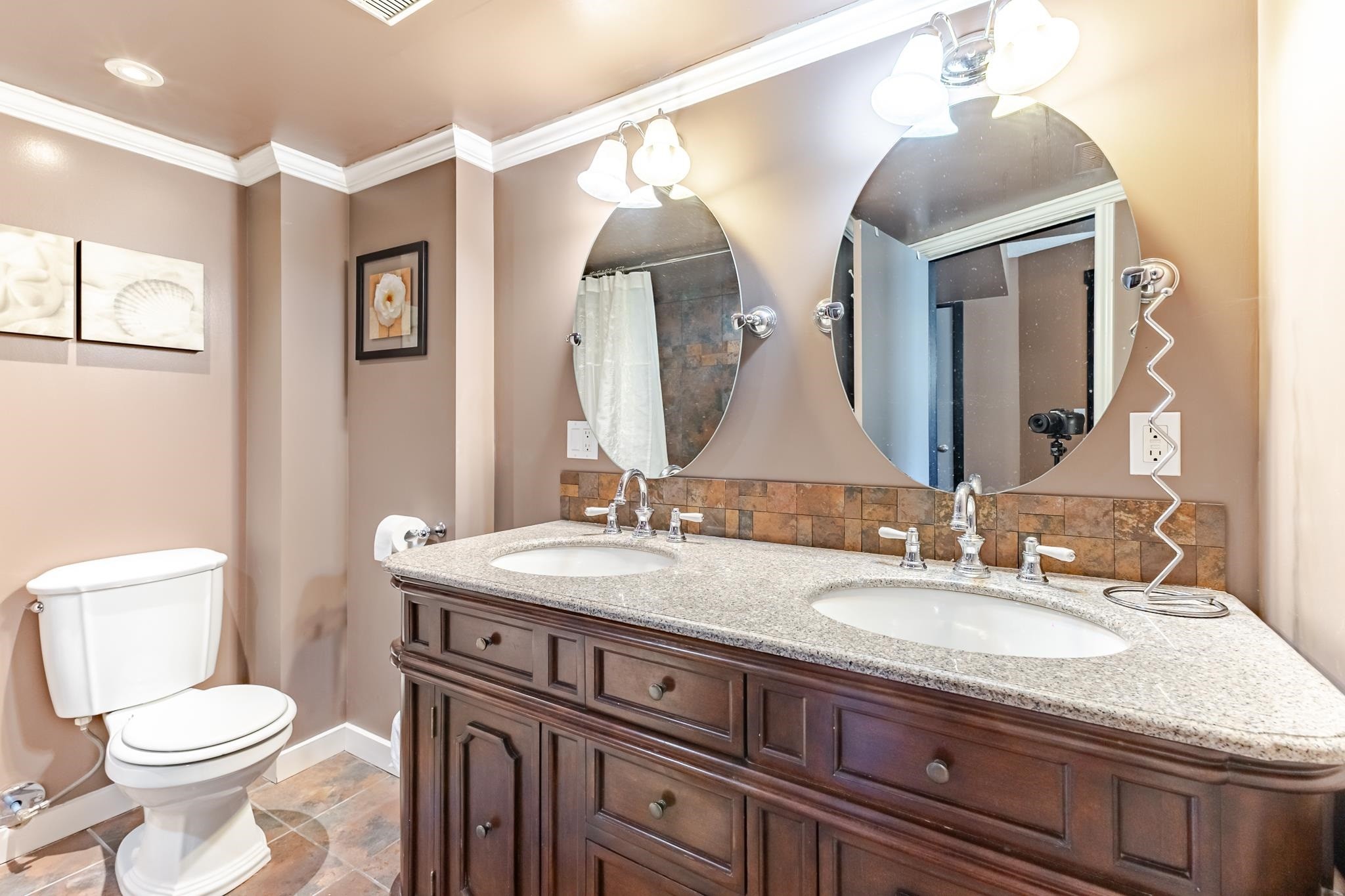 2934 Heckbert Place, Coquitlam, BC