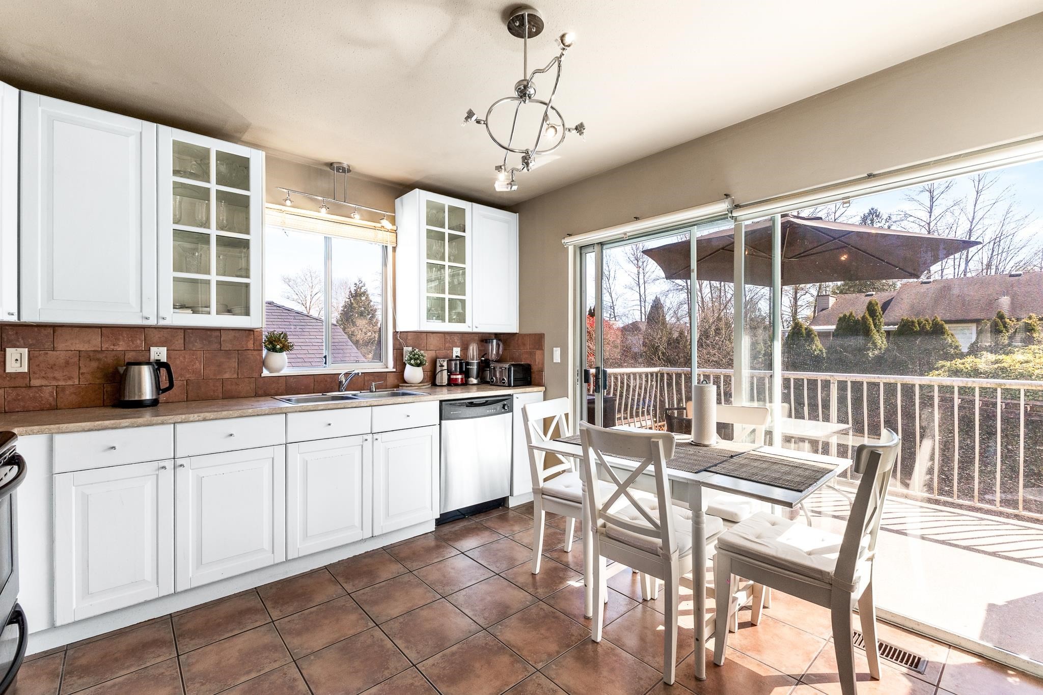 2934 Heckbert Place, Coquitlam, BC