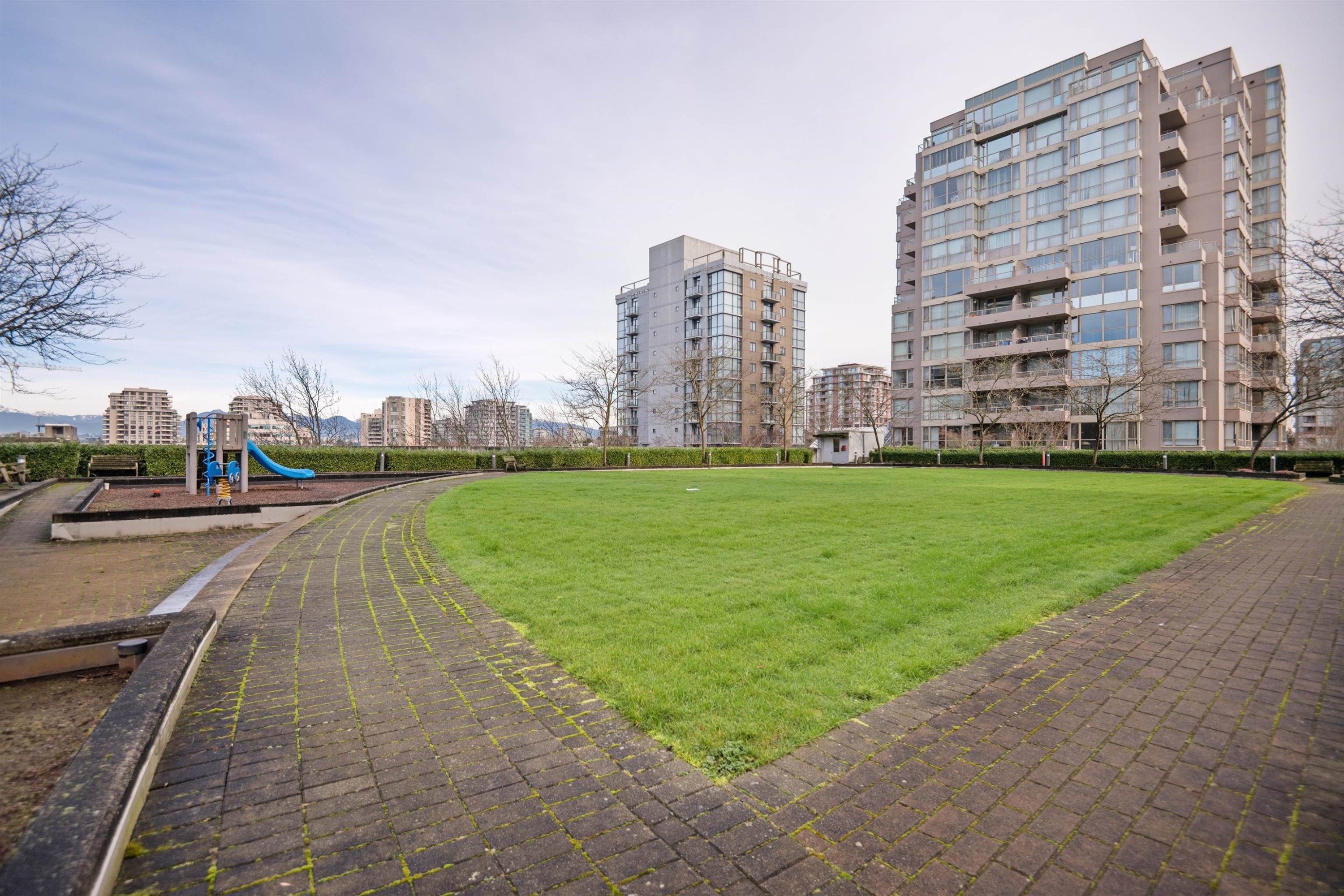 511-8033 Saba Road, Richmond, BC