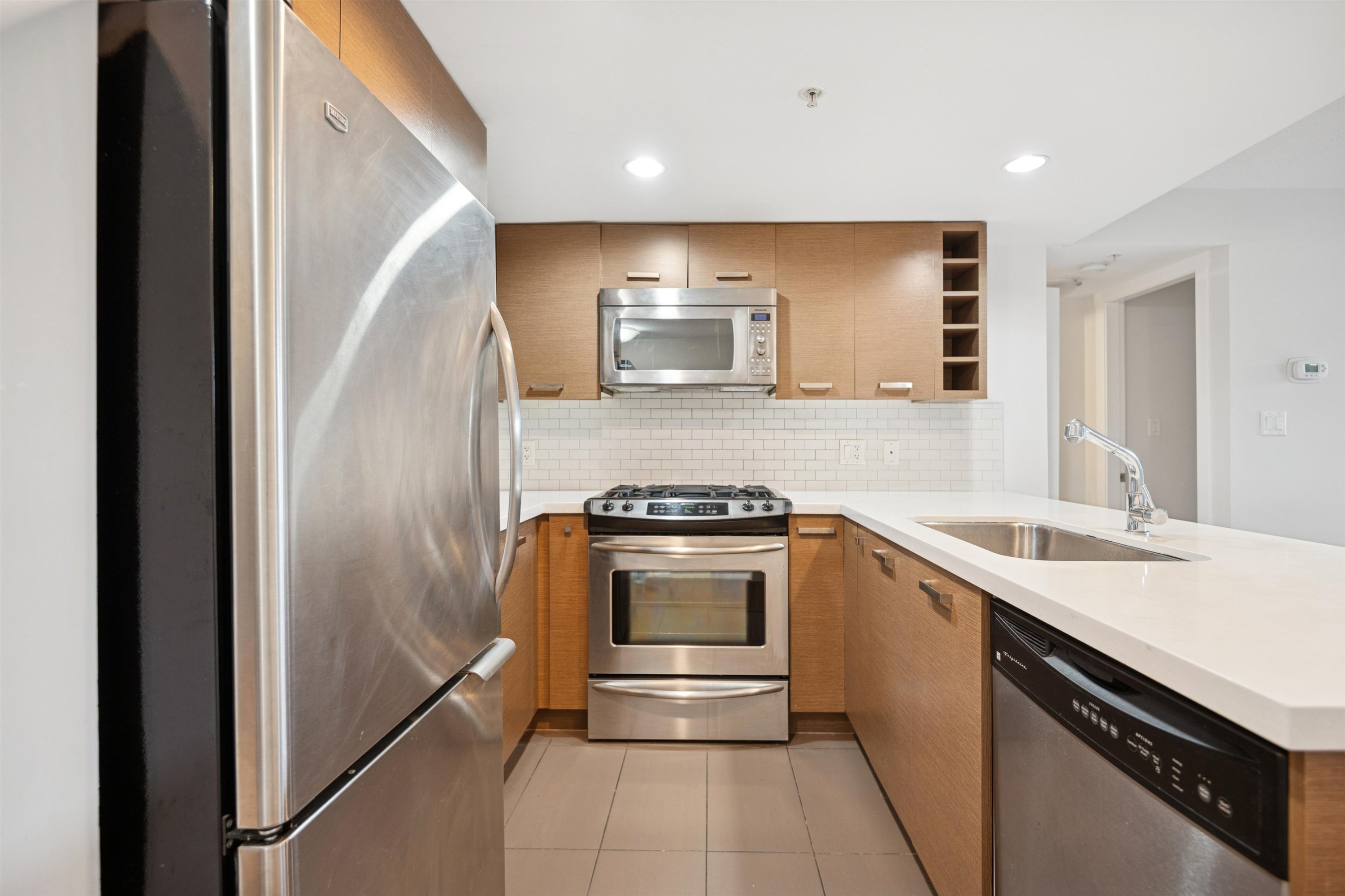 511-8033 Saba Road, Richmond, BC