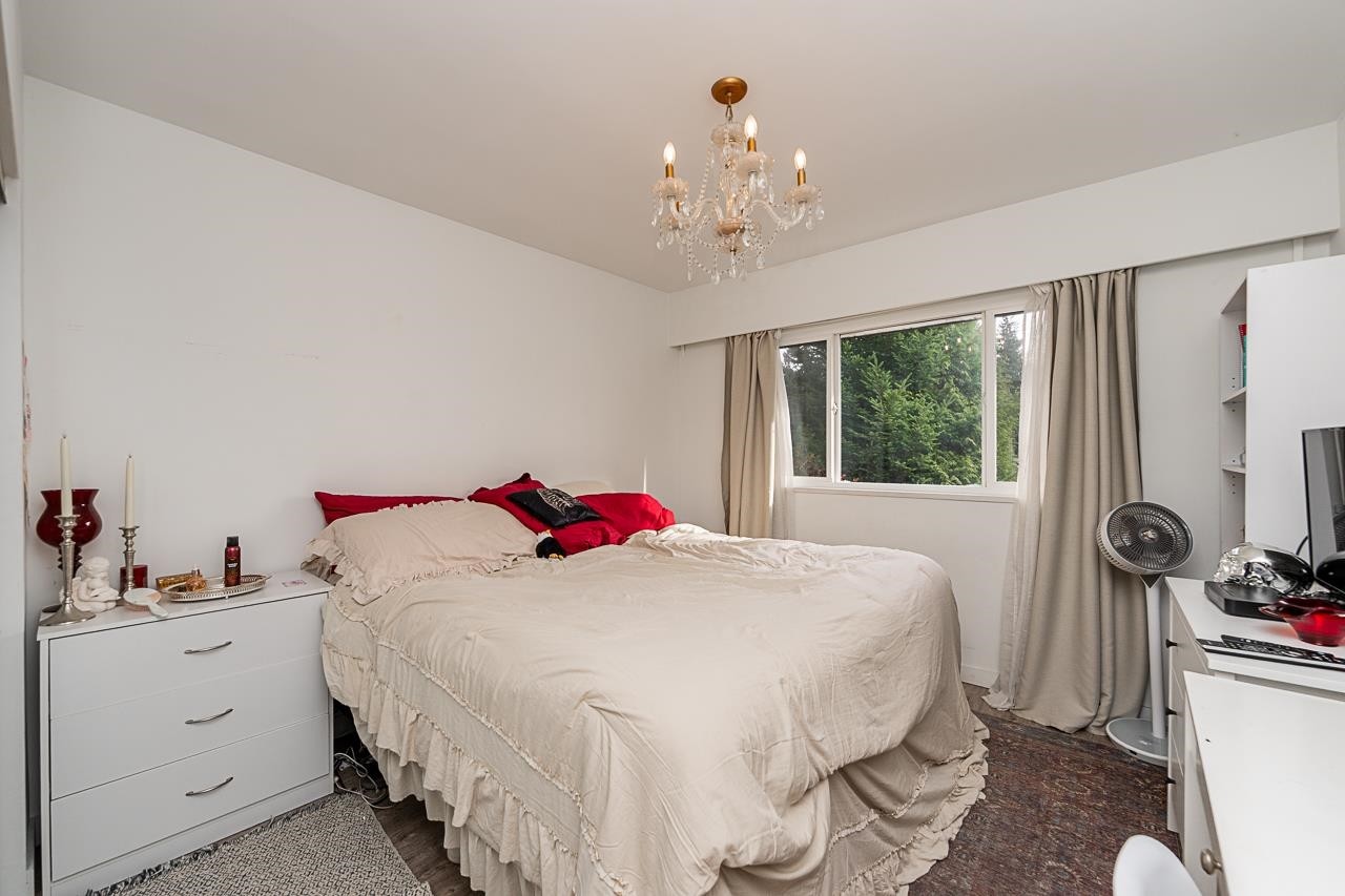 4377 Mountain Highway, North Vancouver, BC