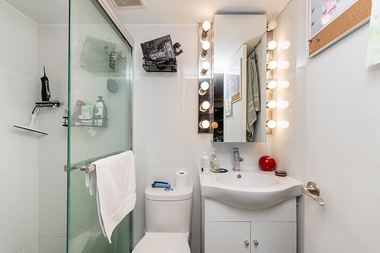 4377 Mountain Highway, North Vancouver, BC
