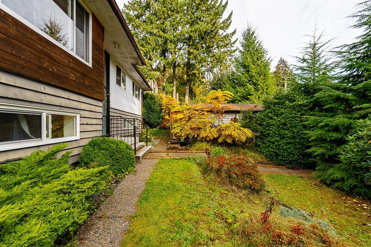 4377 Mountain Highway, North Vancouver, BC