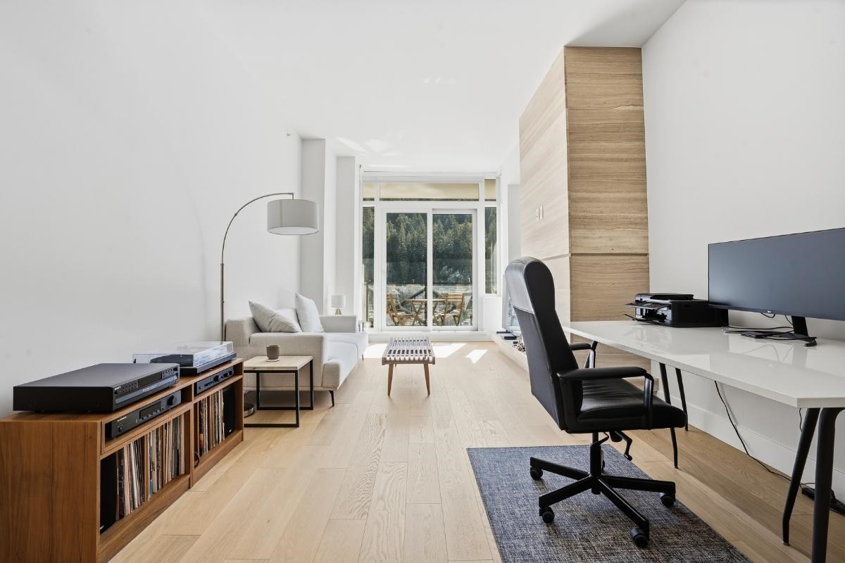 406-6707 Nelson Avenue, West Vancouver, BC