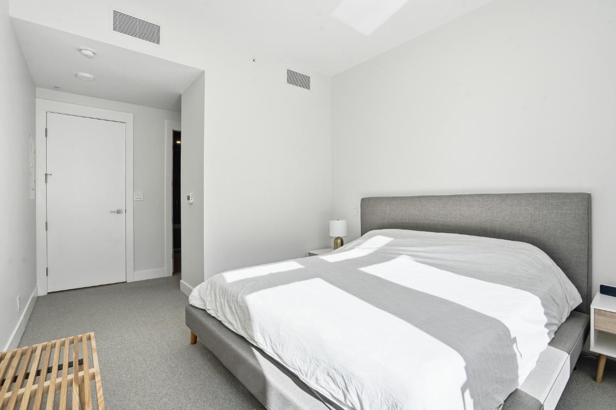 406-6707 Nelson Avenue, West Vancouver, BC