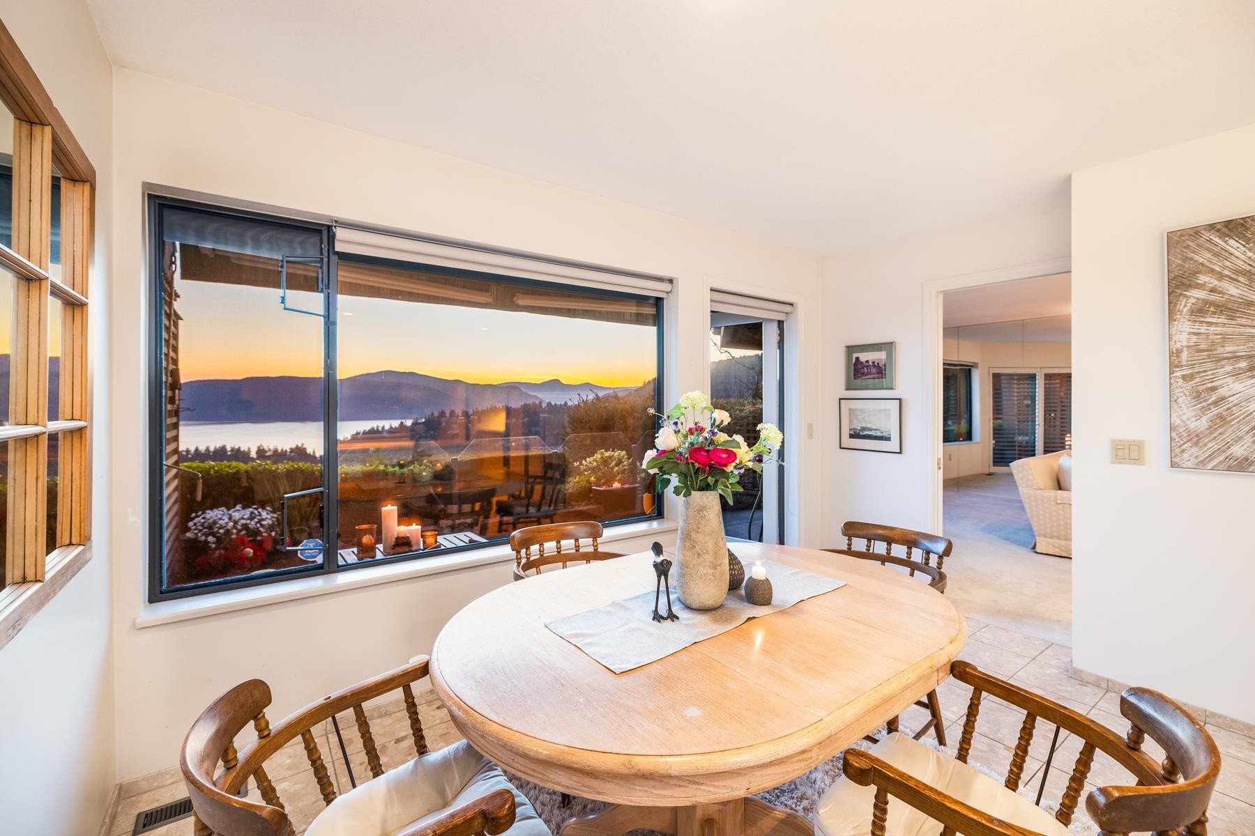 5360 Meadfeild Road, West Vancouver, BC
