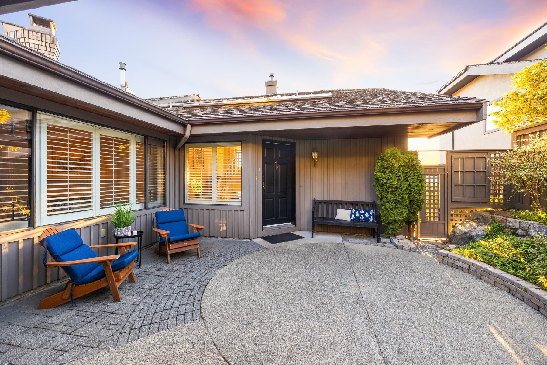 5360 Meadfeild Road, West Vancouver, BC
