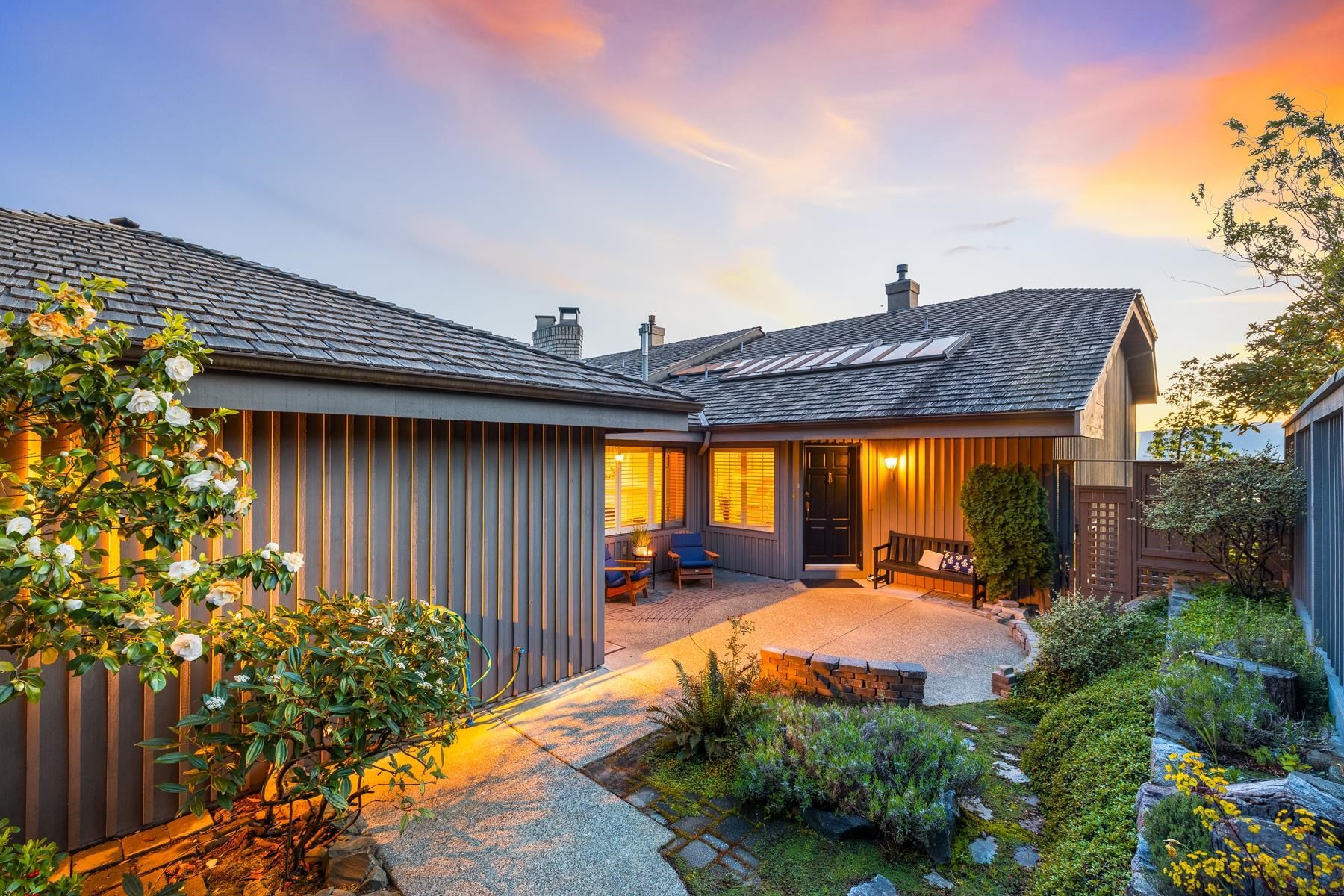 5360 Meadfeild Road, West Vancouver, BC