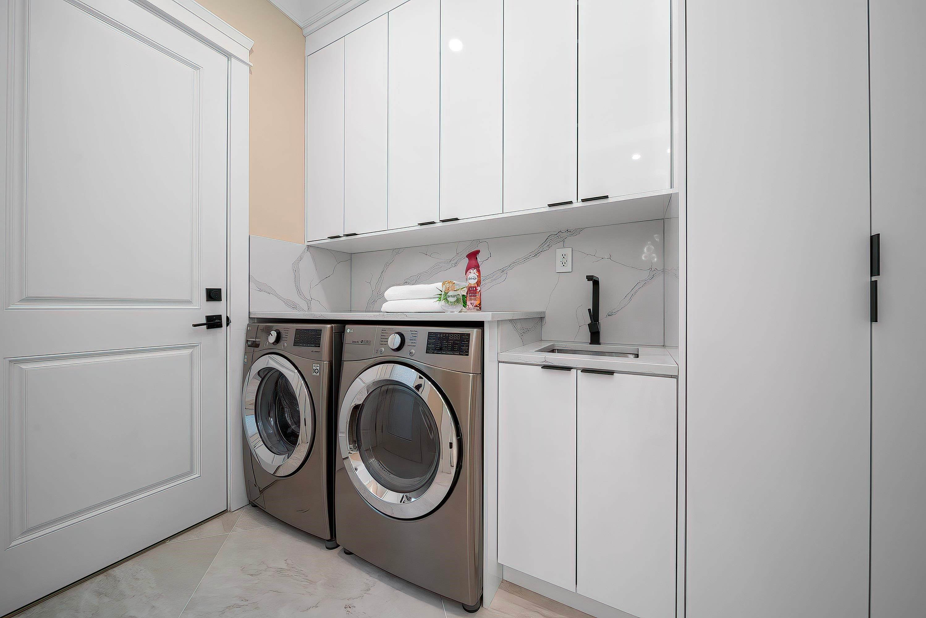 10471 Seahaven Drive, Richmond, BC