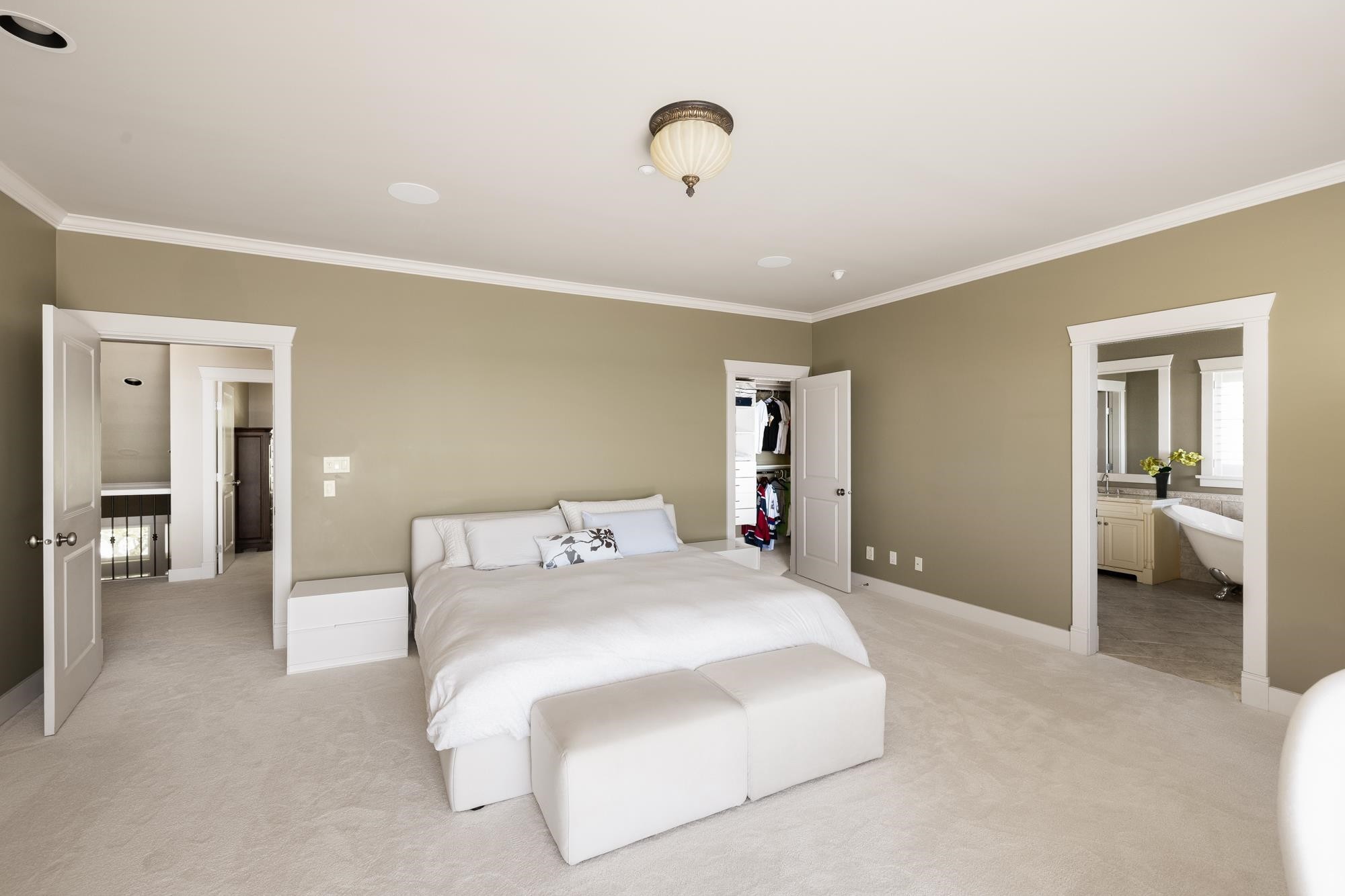 2353 Orchard Lane, West Vancouver, BC