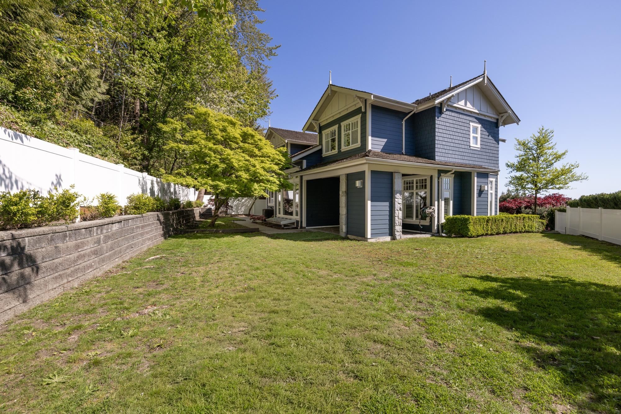 2353 Orchard Lane, West Vancouver, BC