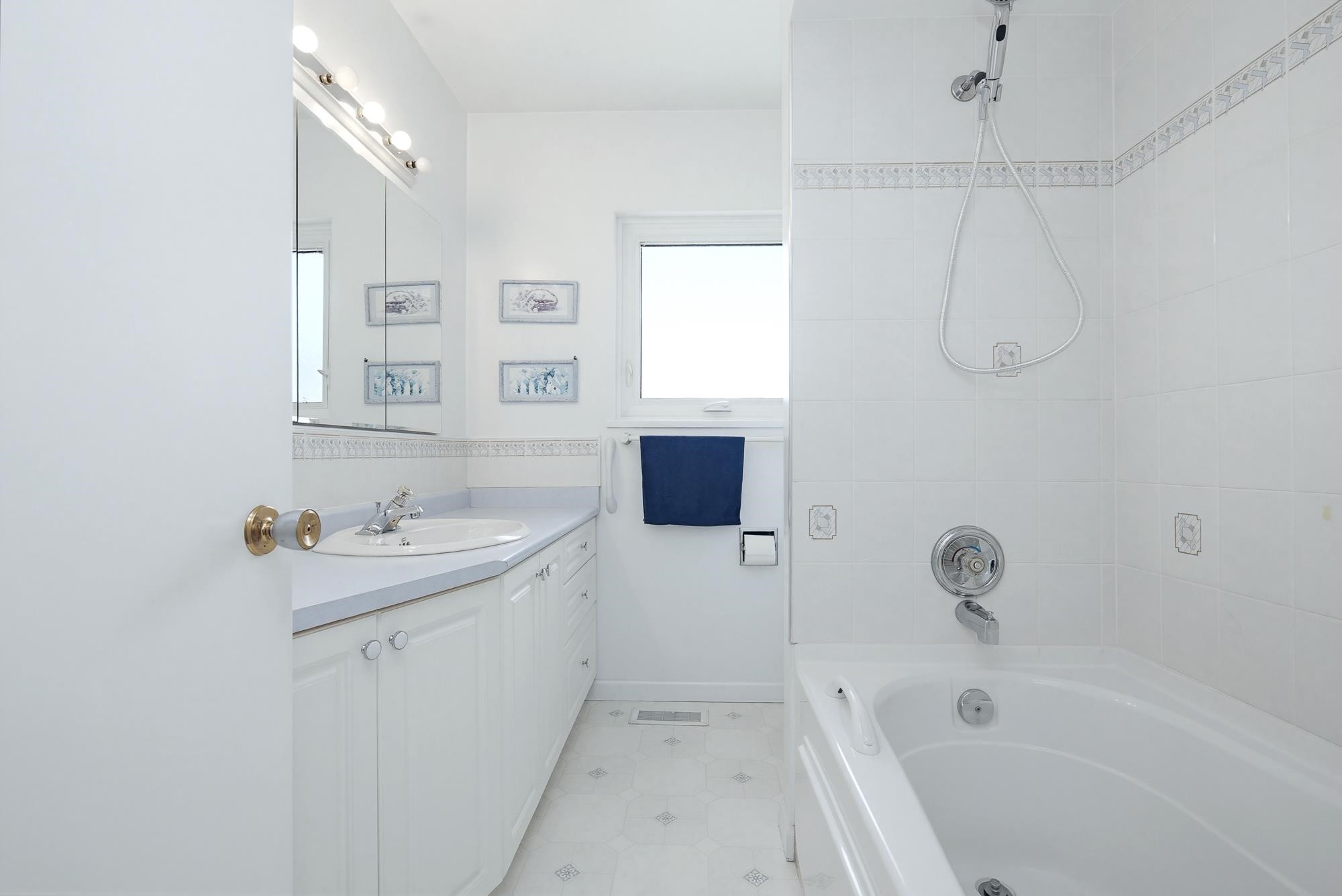 1162 Madore Avenue, Coquitlam, BC
