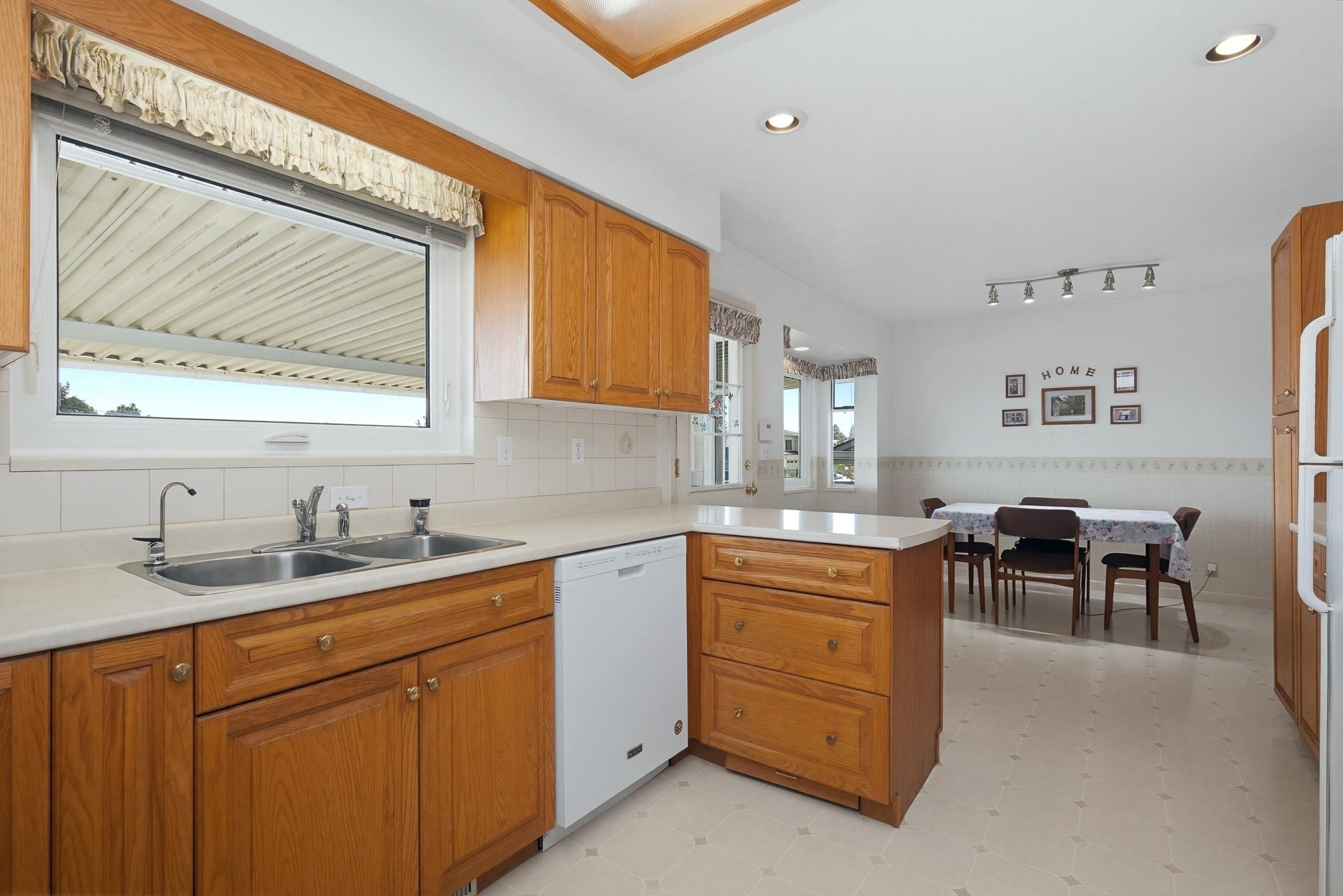 1162 Madore Avenue, Coquitlam, BC