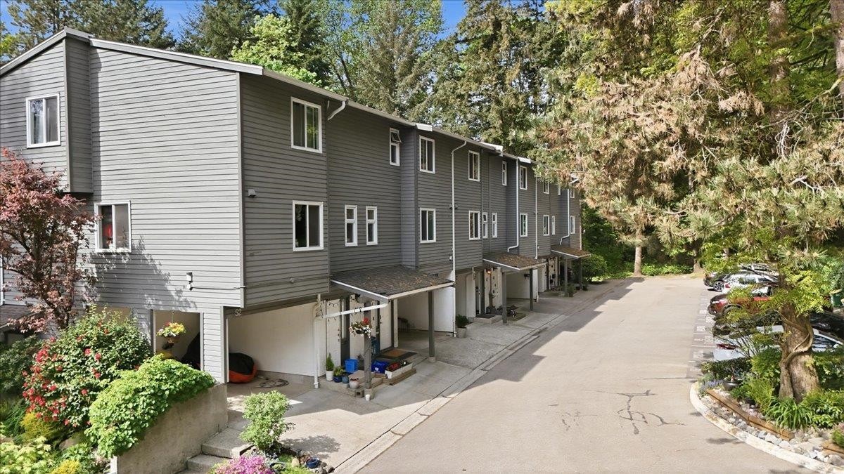 47-1240 Falcon Drive, Coquitlam, BC