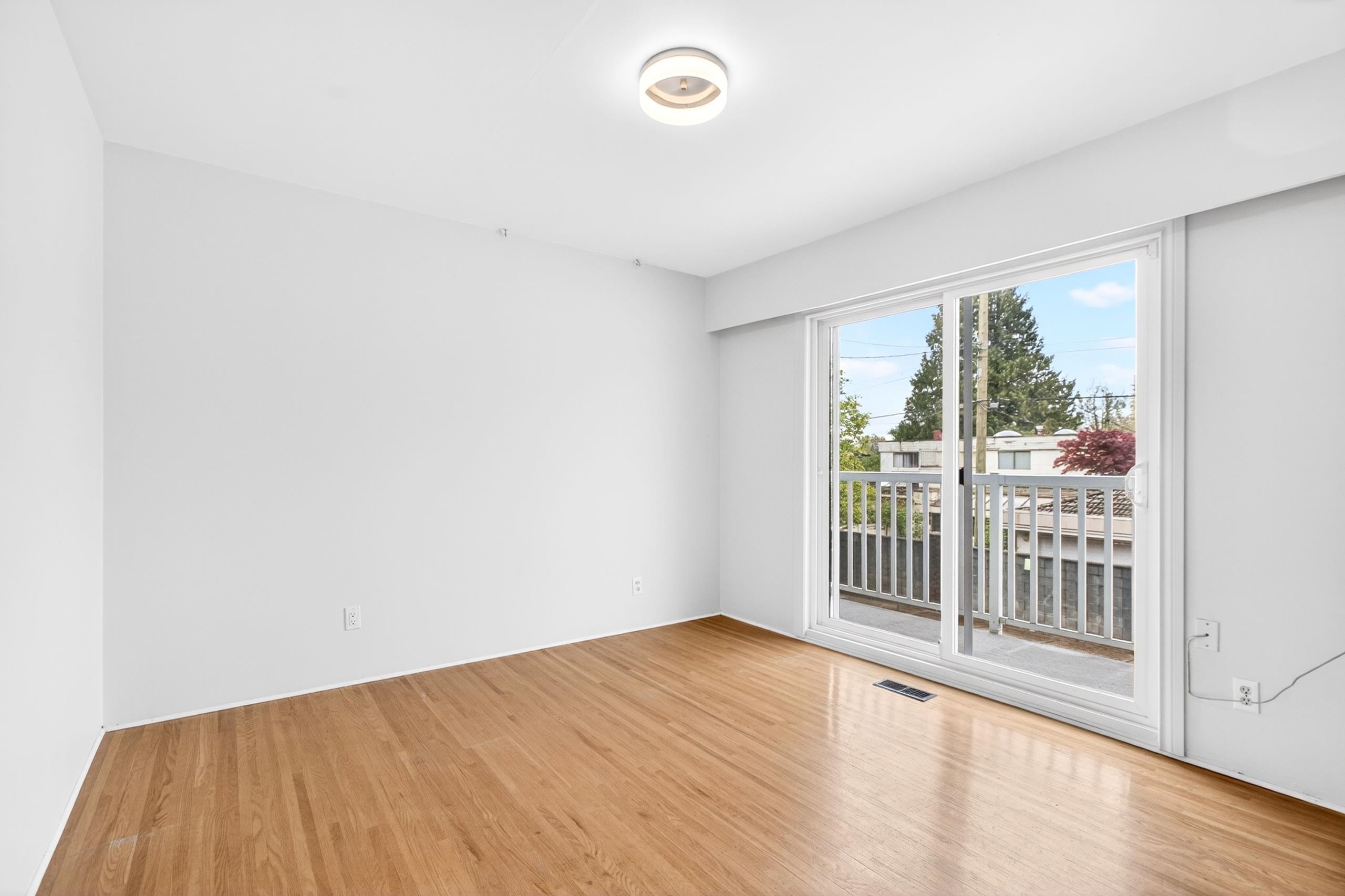 642 53Rd Avenue W, Vancouver, BC