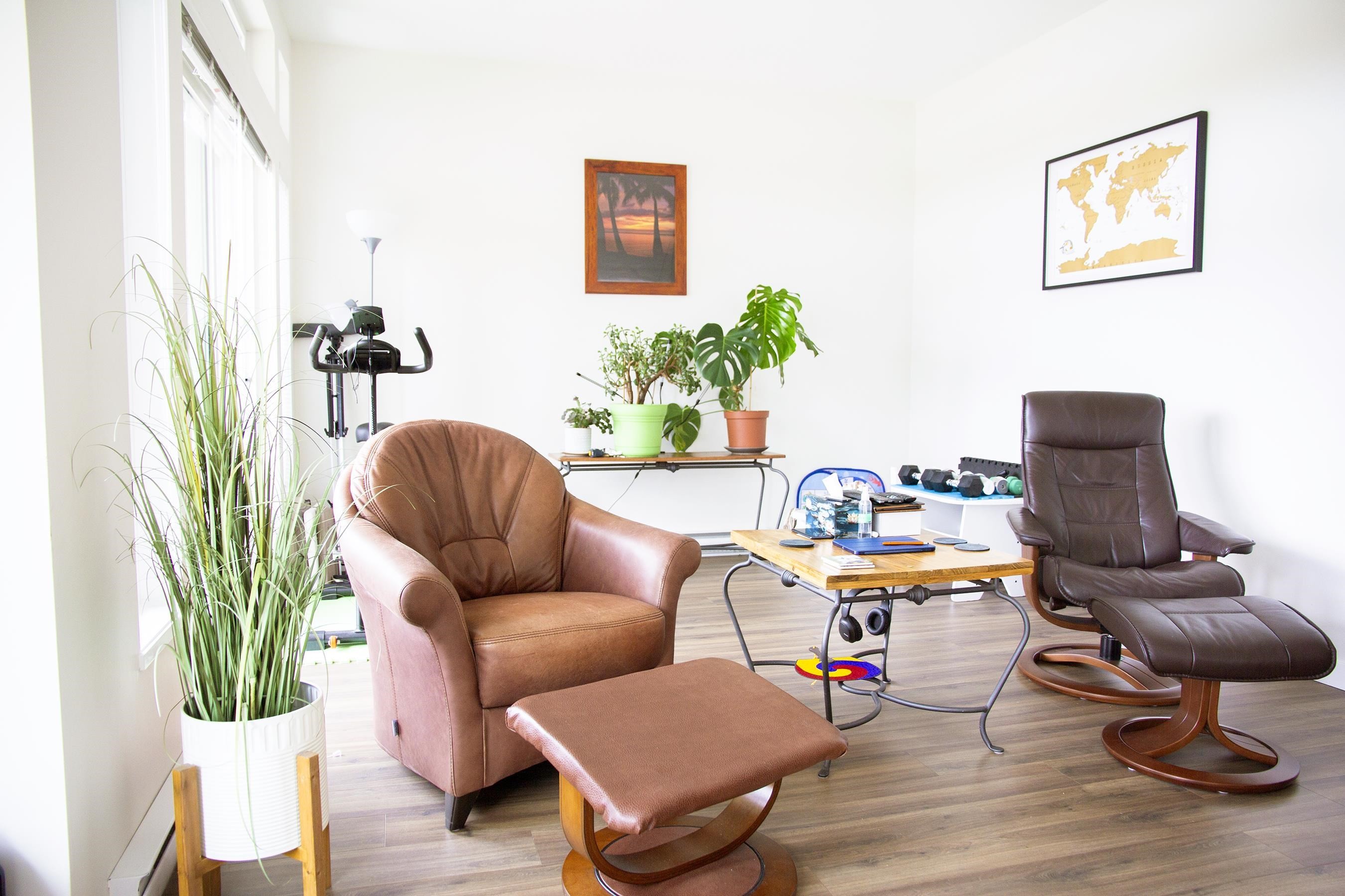 5915 Beachgate Lane, Sechelt, BC - Indoor