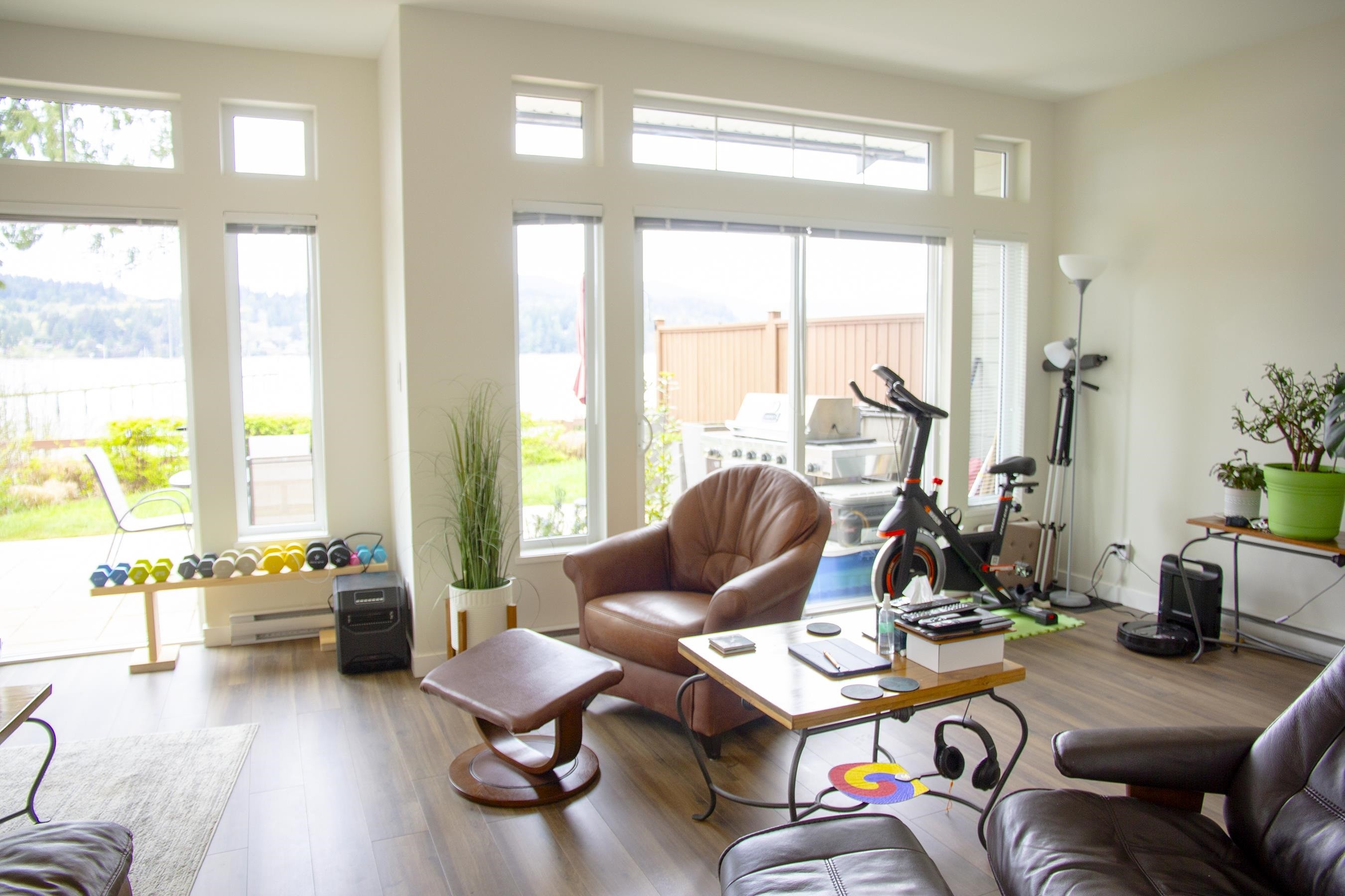 5915 Beachgate Lane, Sechelt, BC - Indoor