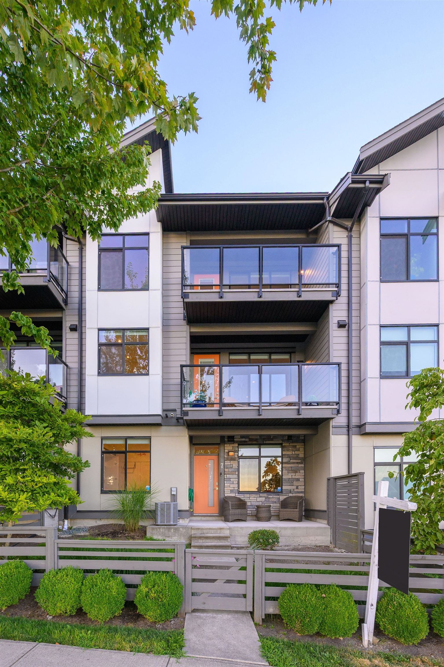 7-3535 Princeton Avenue, Coquitlam, BC