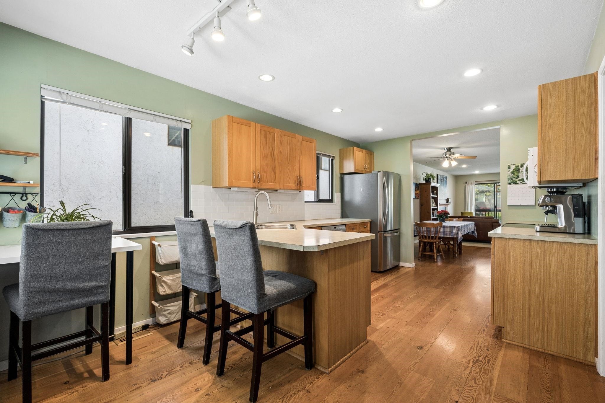 2050 13Th Avenue E, Vancouver, BC