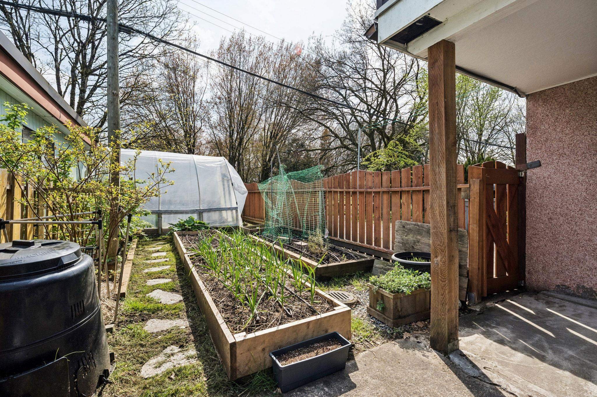 2050 13Th Avenue E, Vancouver, BC