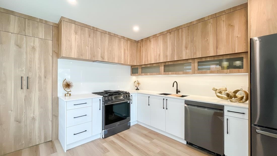 320 57Th Avenue E, Vancouver, BC