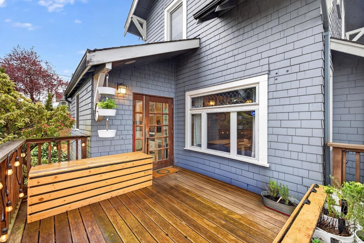 4195 15Th Avenue W, Vancouver, BC