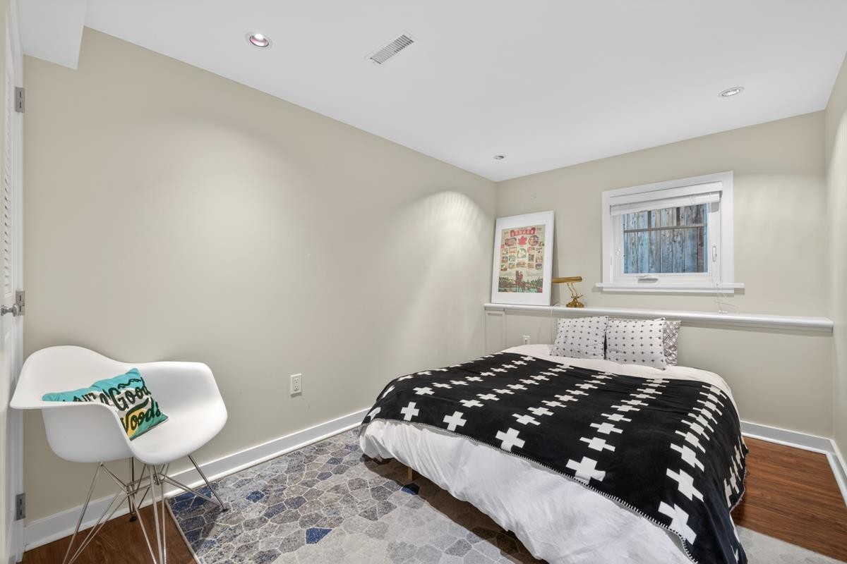 4195 15Th Avenue W, Vancouver, BC