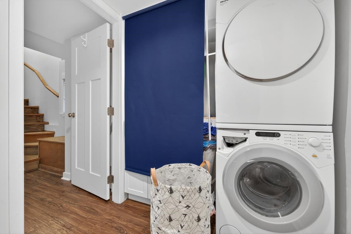 4195 15Th Avenue W, Vancouver, BC