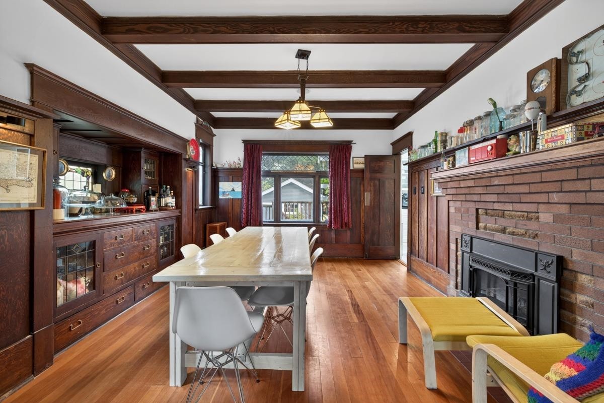 4195 15Th Avenue W, Vancouver, BC