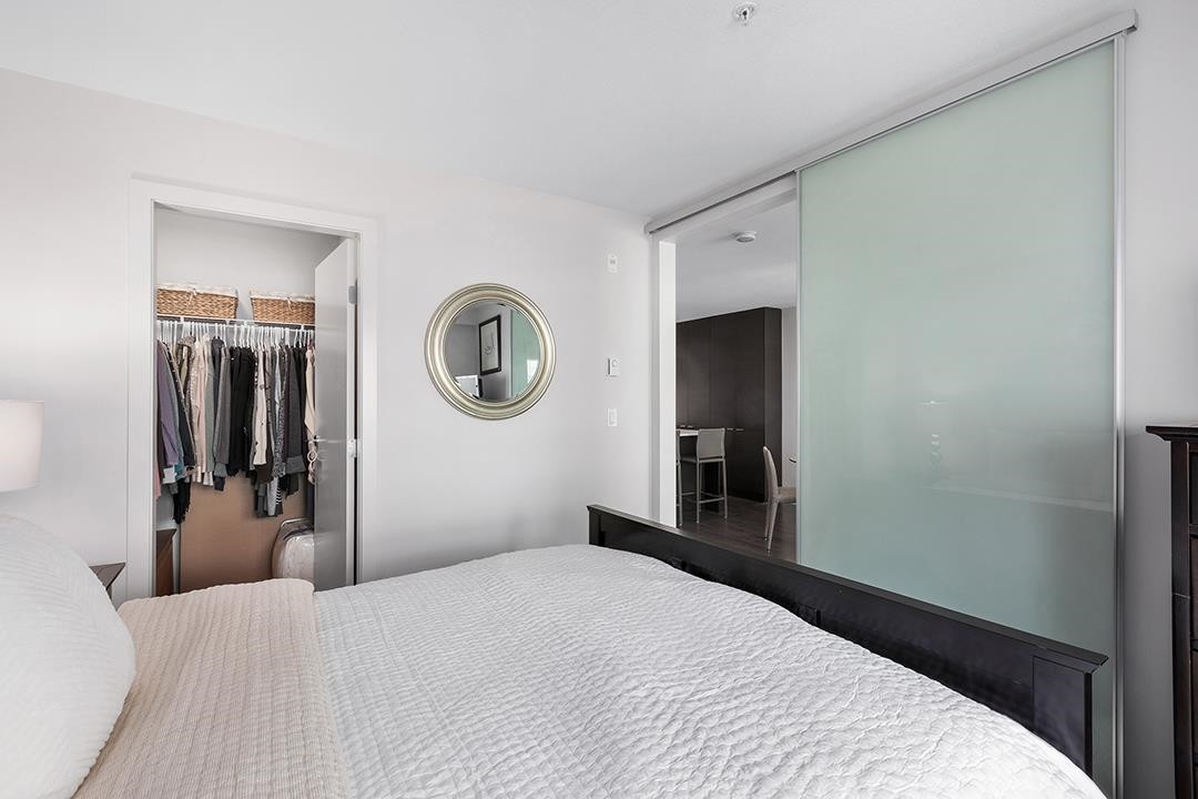 301-1673 Lloyd Avenue, North Vancouver, BC