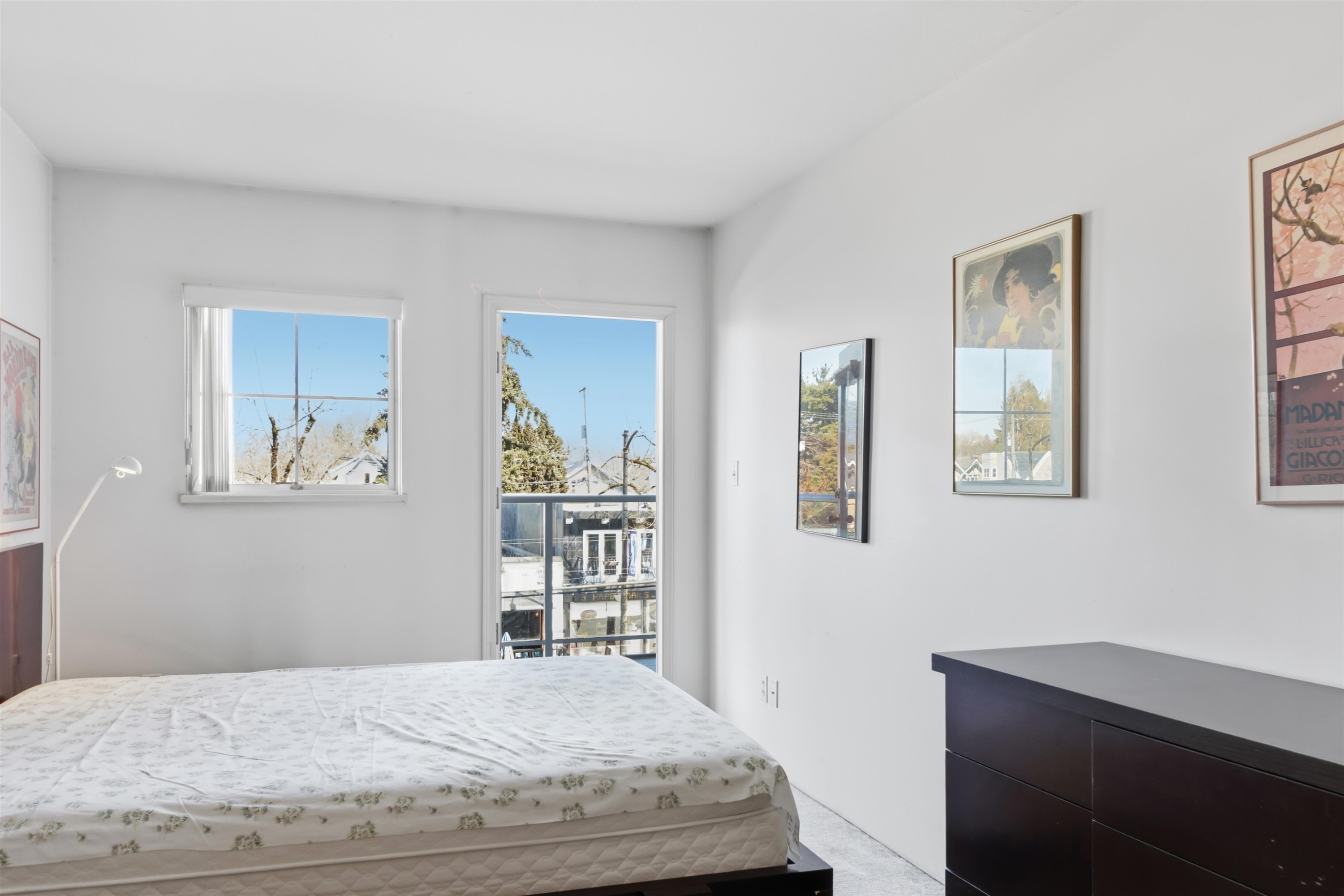 211-3250 Broadway W, Vancouver, BC