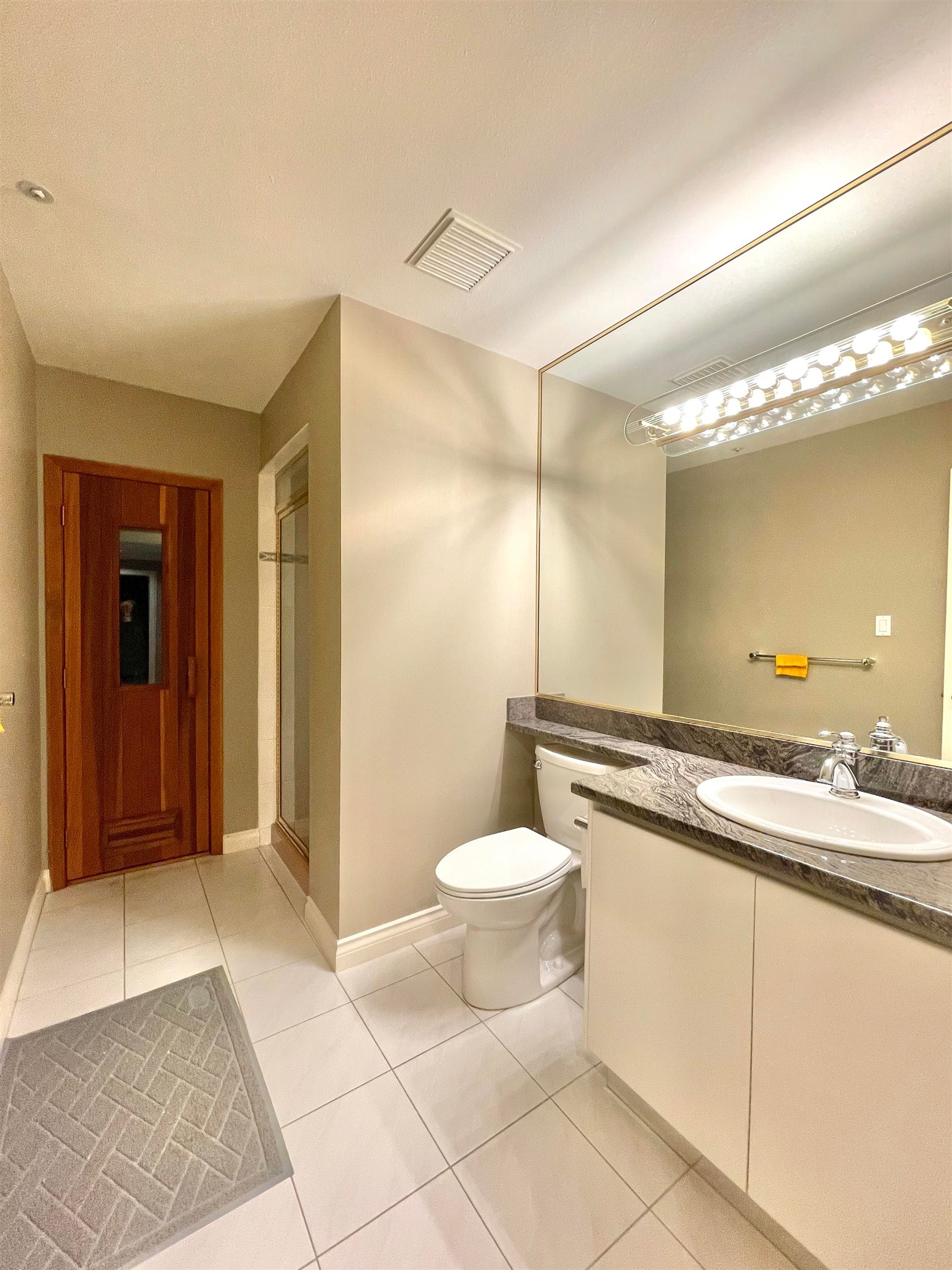 1120 58Th Avenue W, Vancouver, BC