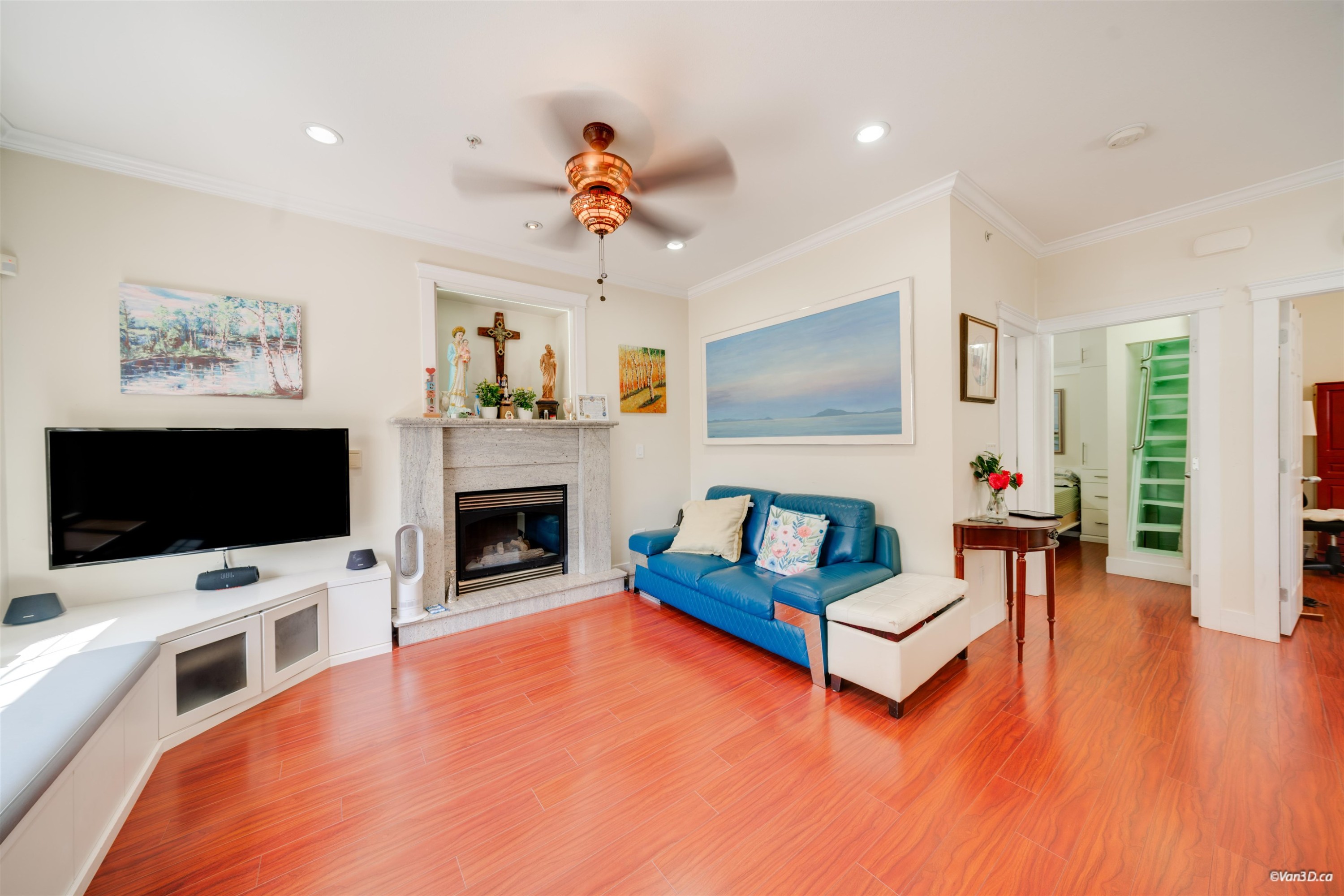 1023 8Th Avenue E, Vancouver, BC