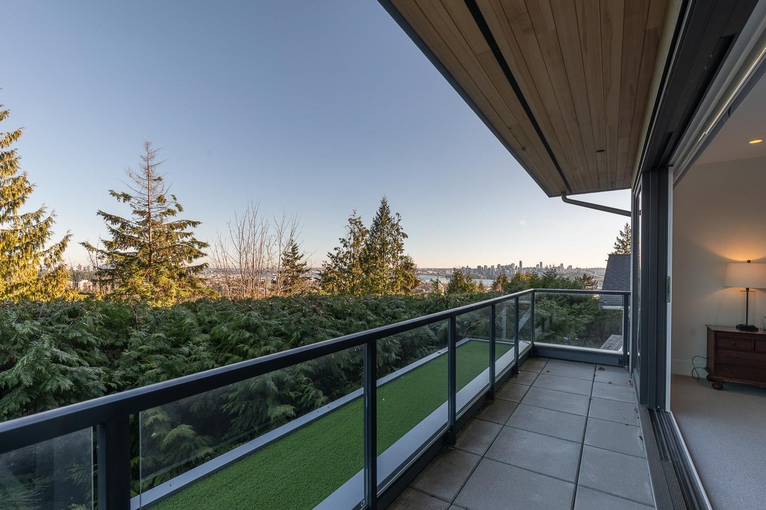 817 Younette Drive, West Vancouver, BC