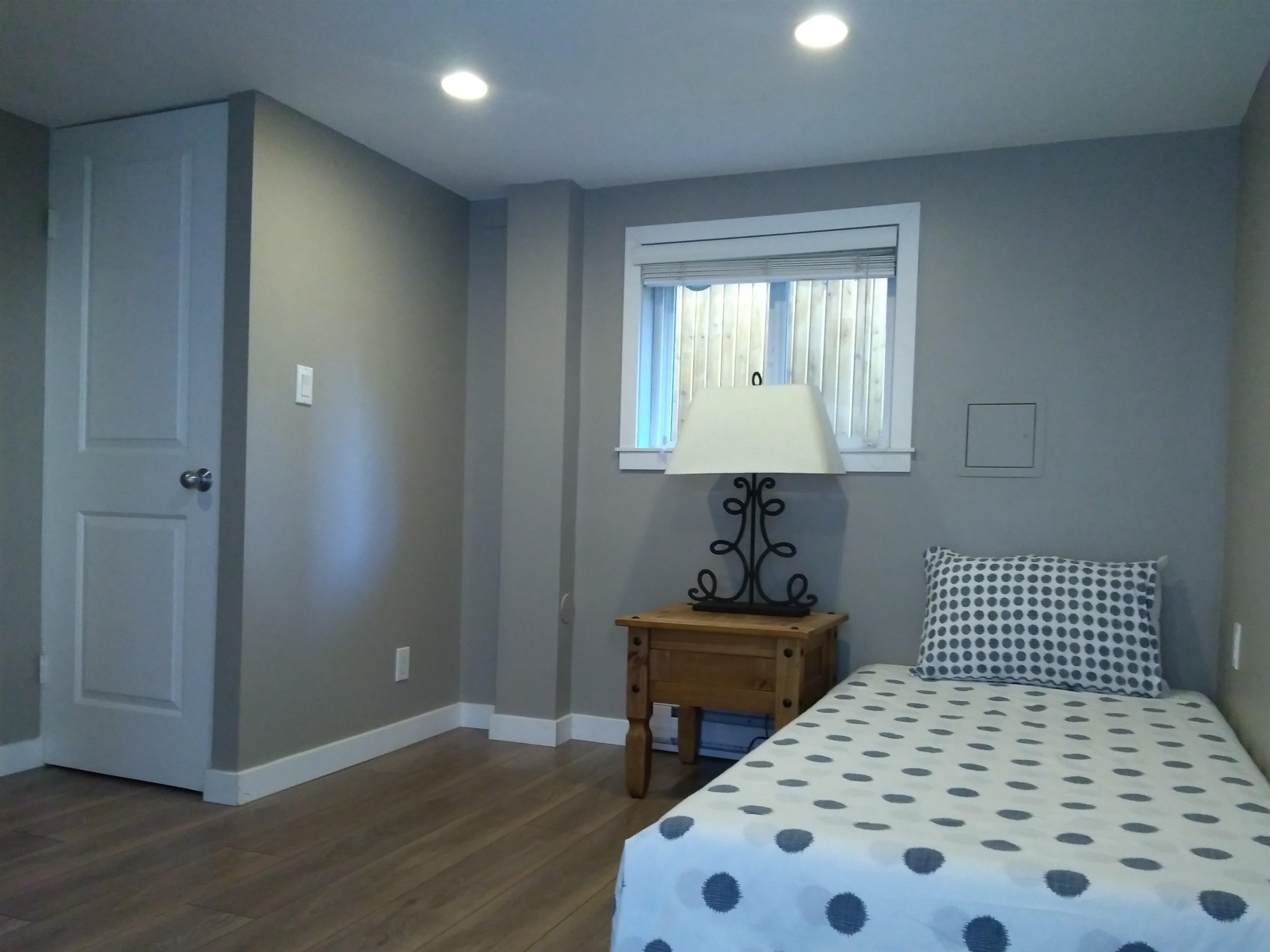 761 26Th Avenue W, Vancouver, BC