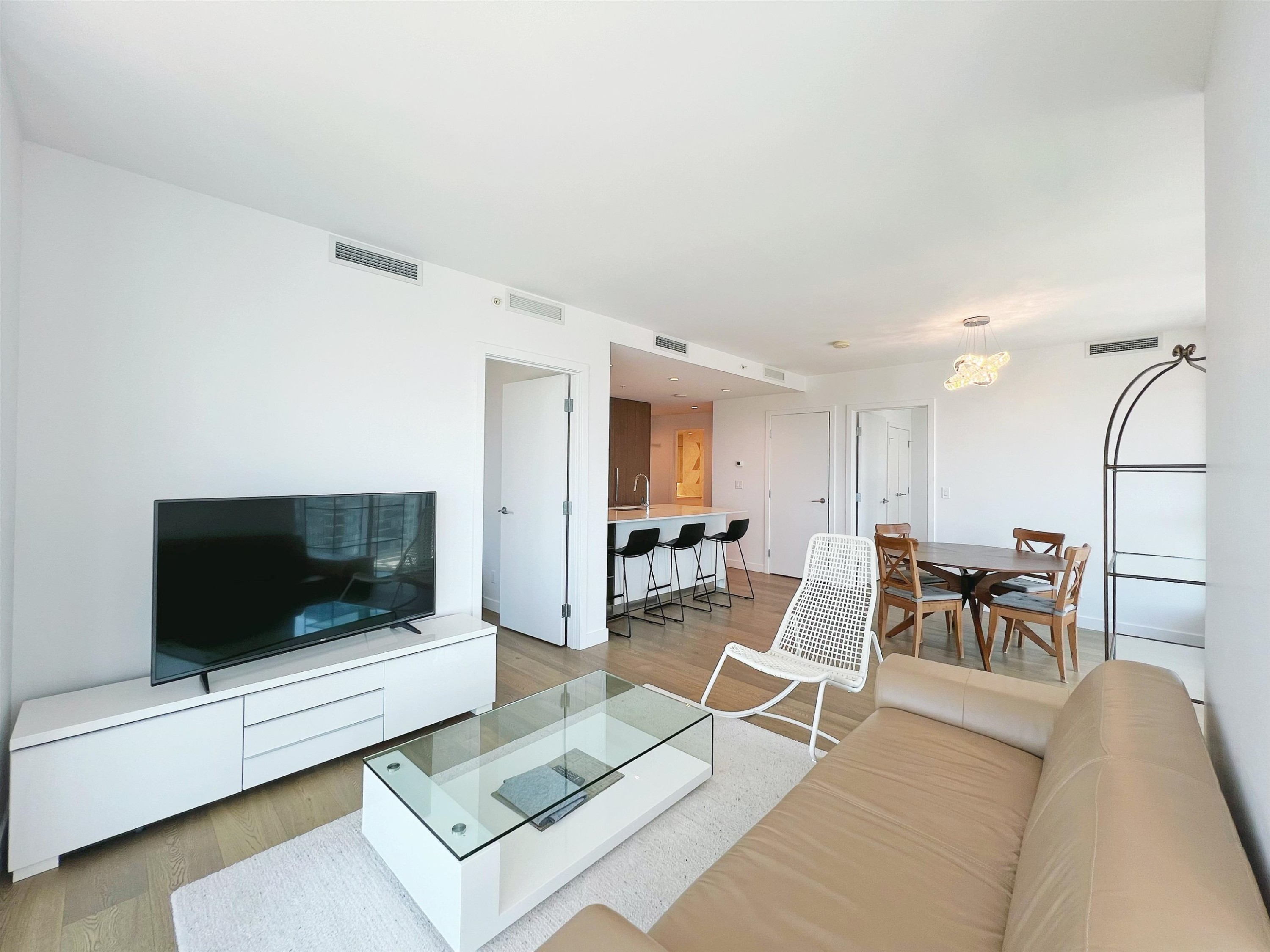 3104-6000 Mckay Avenue, Burnaby, BC