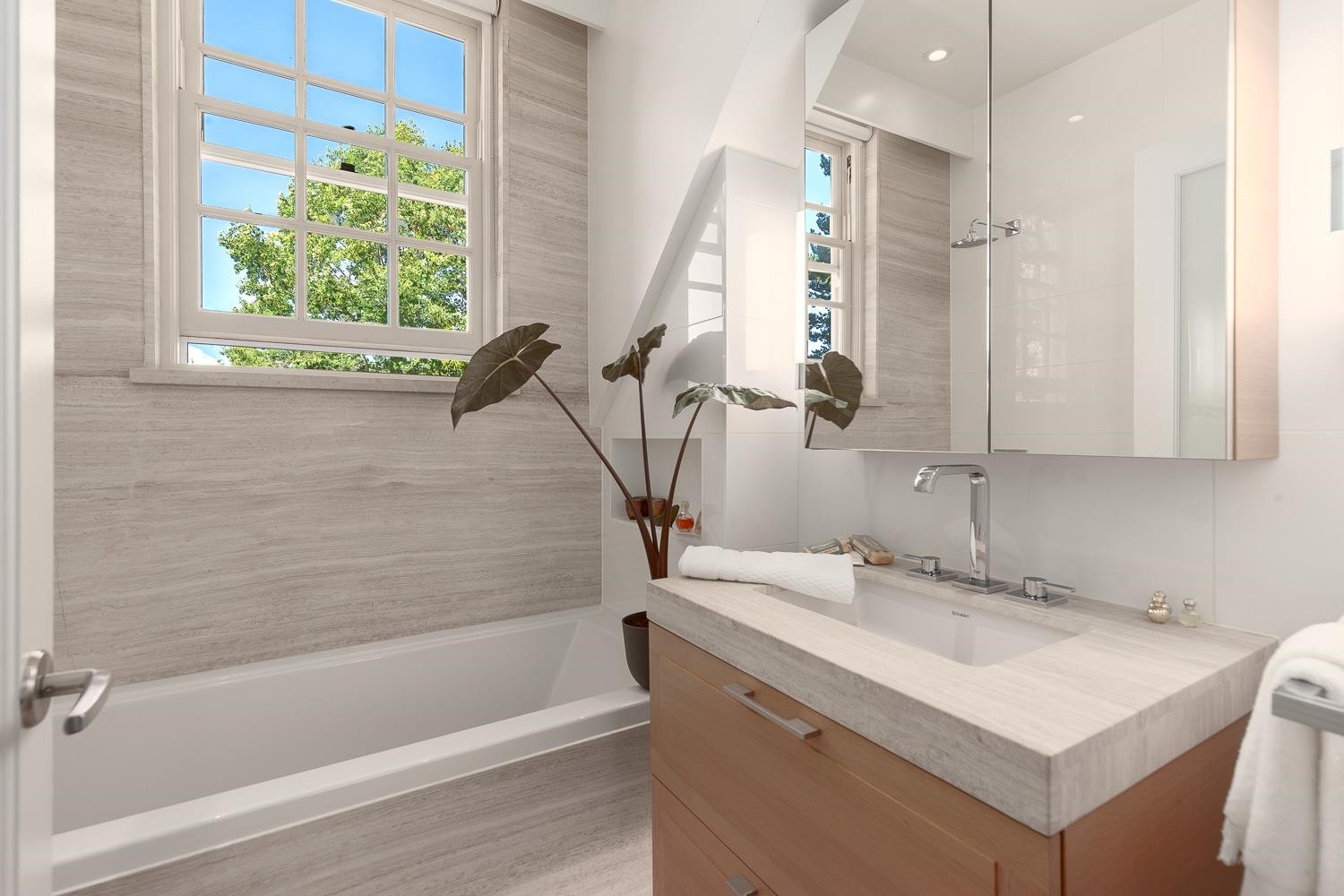 1527 Atlas Lane, Vancouver, BC