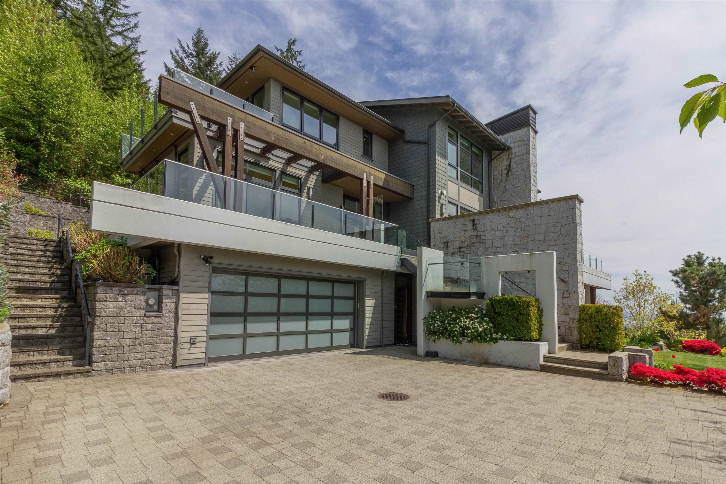 2948 Burfield Place, West Vancouver, BC