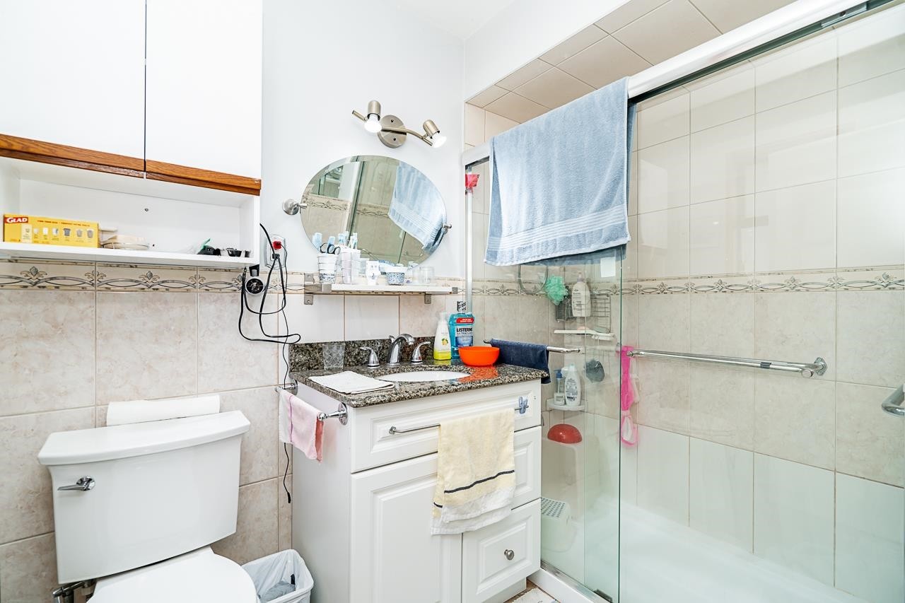 1650 Rochester Avenue, Coquitlam, BC