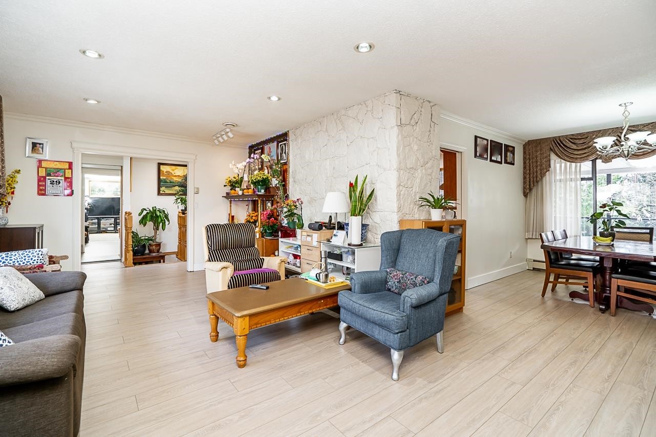 1650 Rochester Avenue, Coquitlam, BC