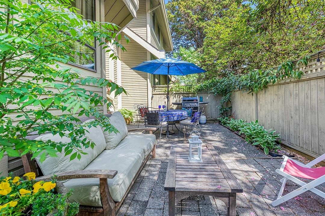 805 14Th Avenue W, Vancouver, BC
