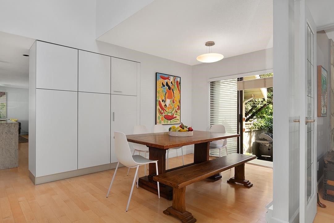 805 14Th Avenue W, Vancouver, BC