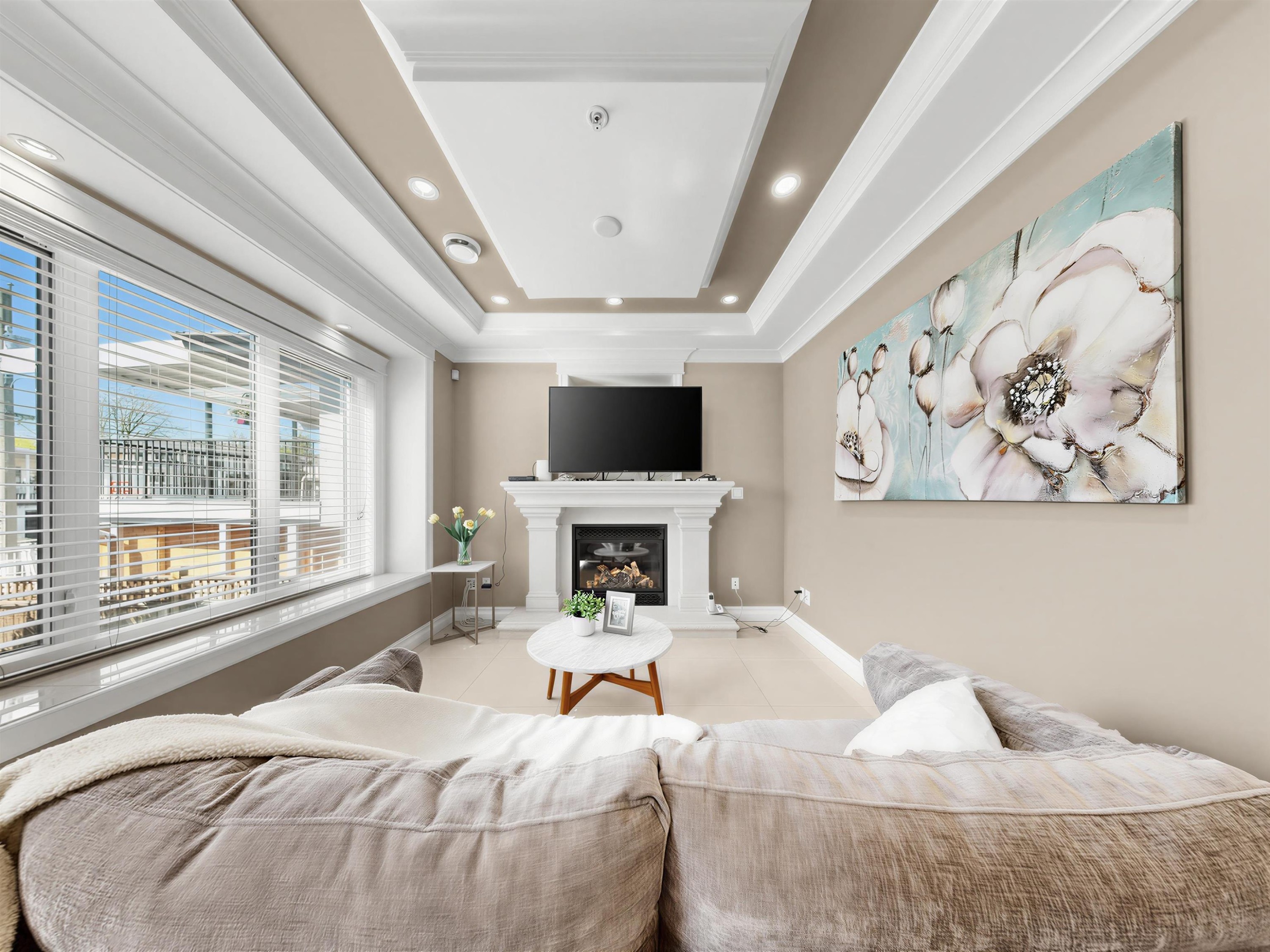 2456 45Th Avenue E, Vancouver, BC