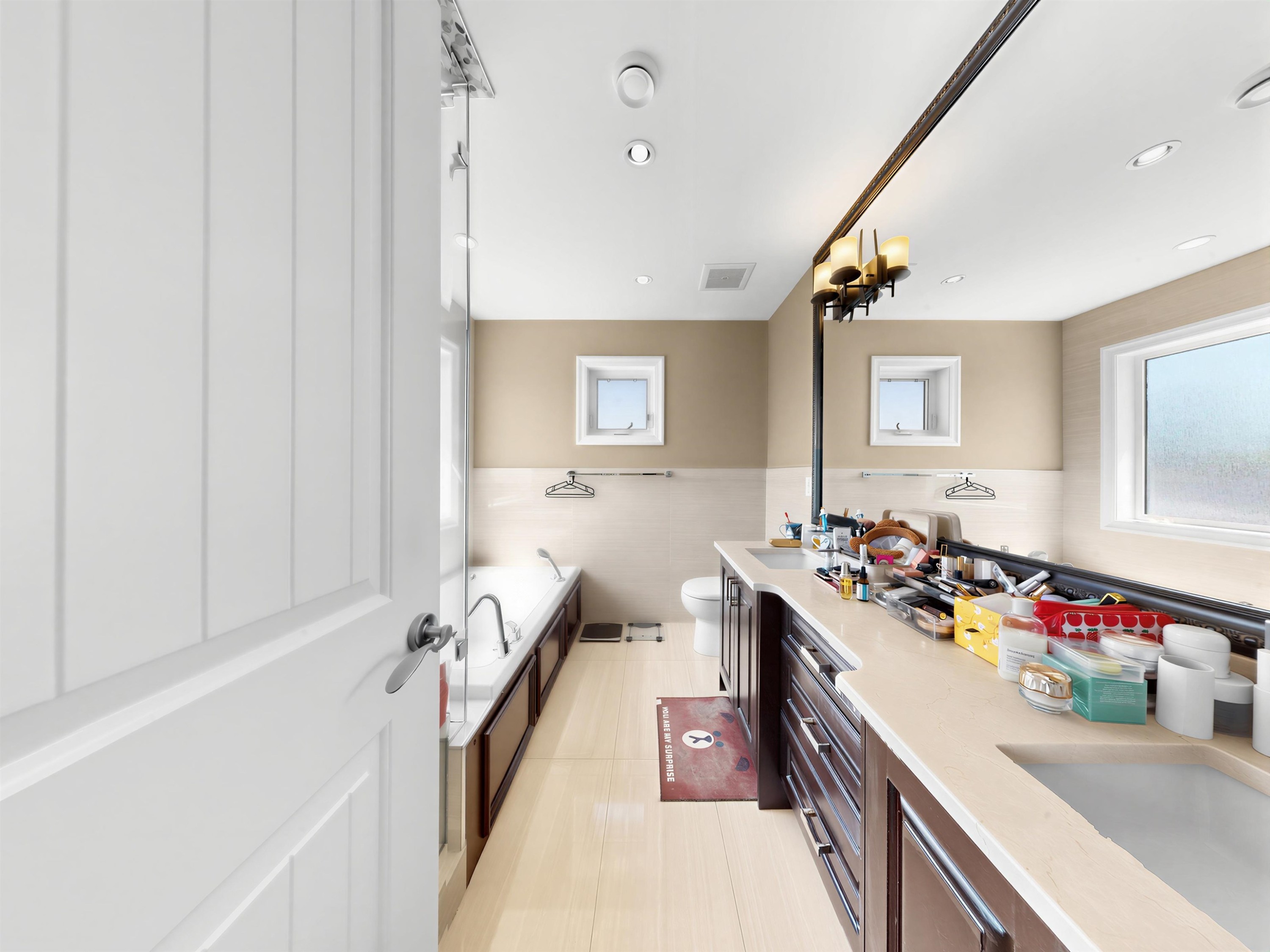 2456 45Th Avenue E, Vancouver, BC