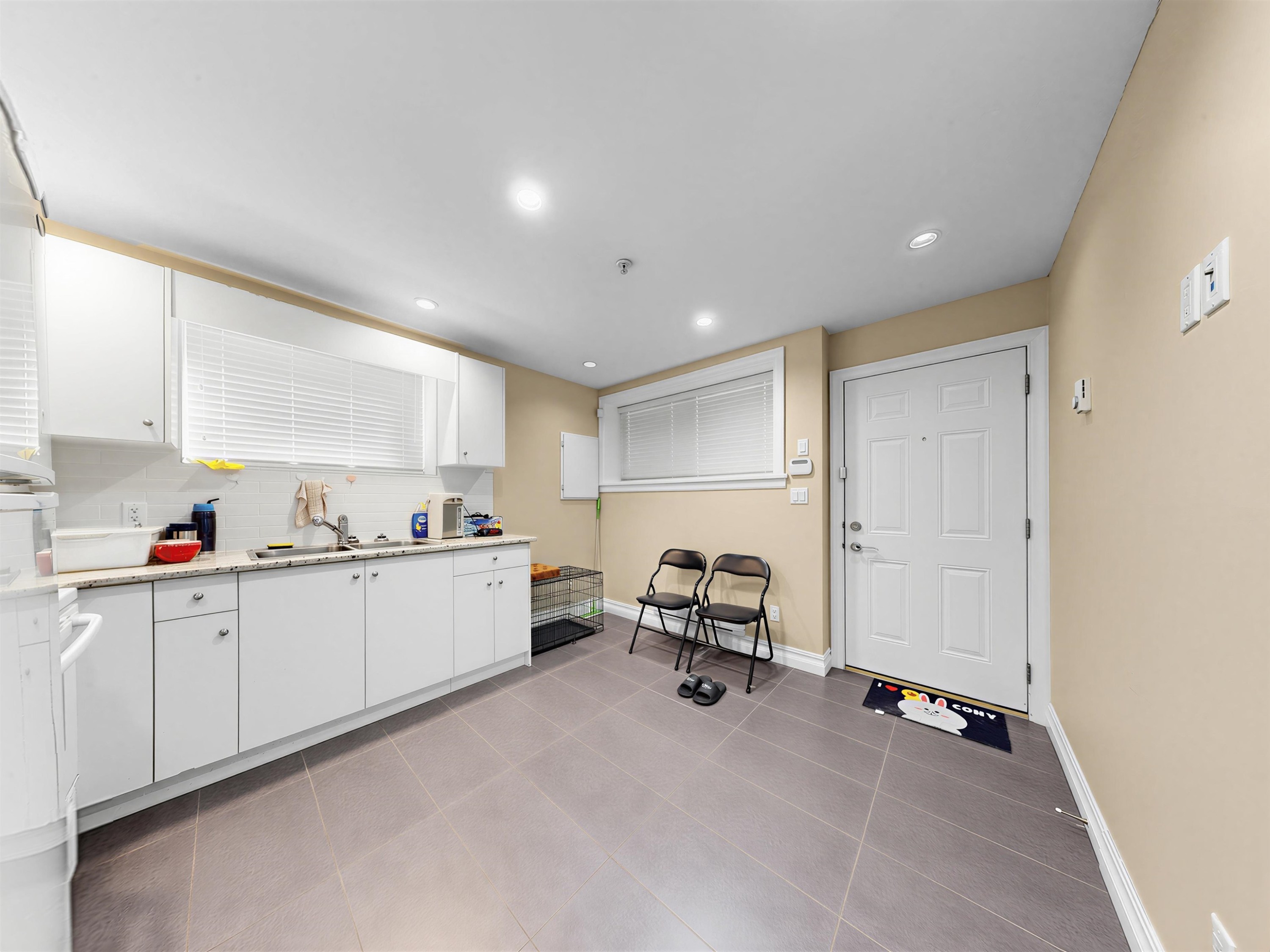 2456 45Th Avenue E, Vancouver, BC