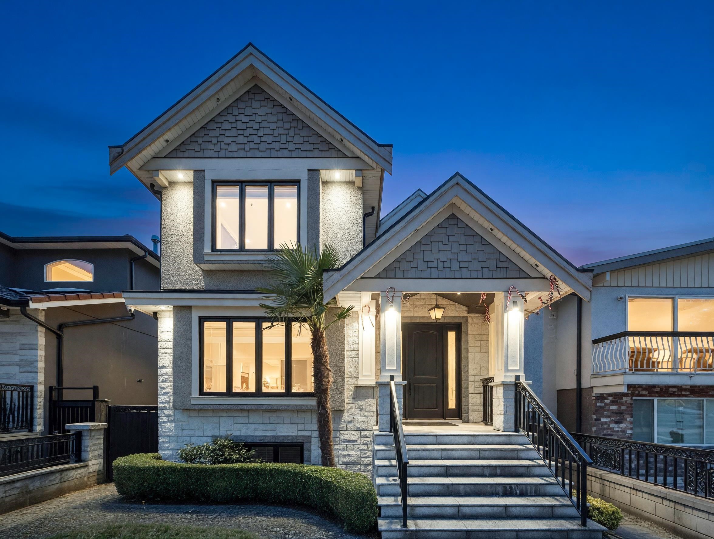 2456 45Th Avenue E, Vancouver, BC