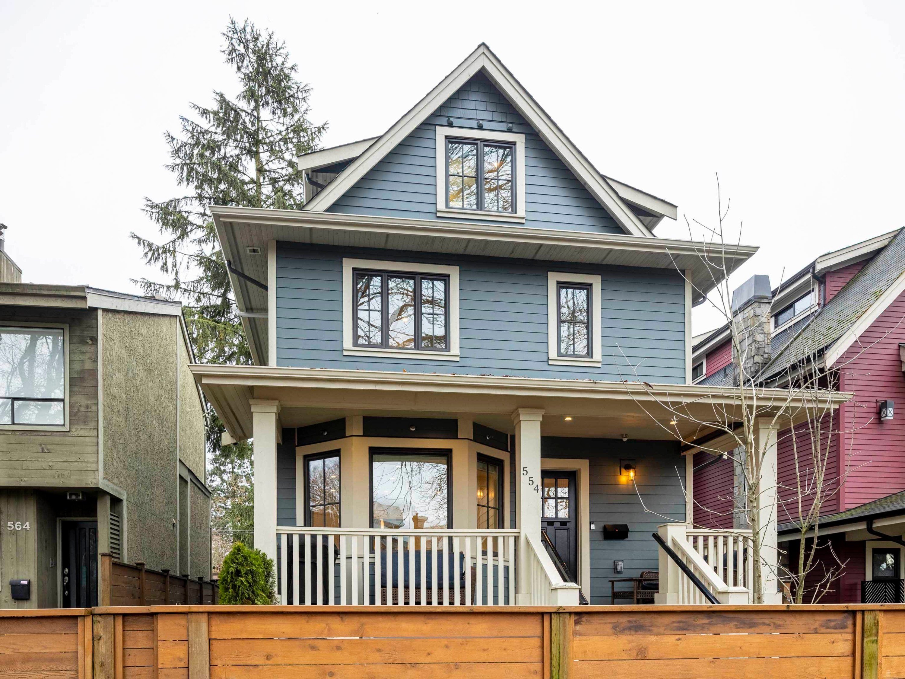 554 10Th Avenue E, Vancouver, BC