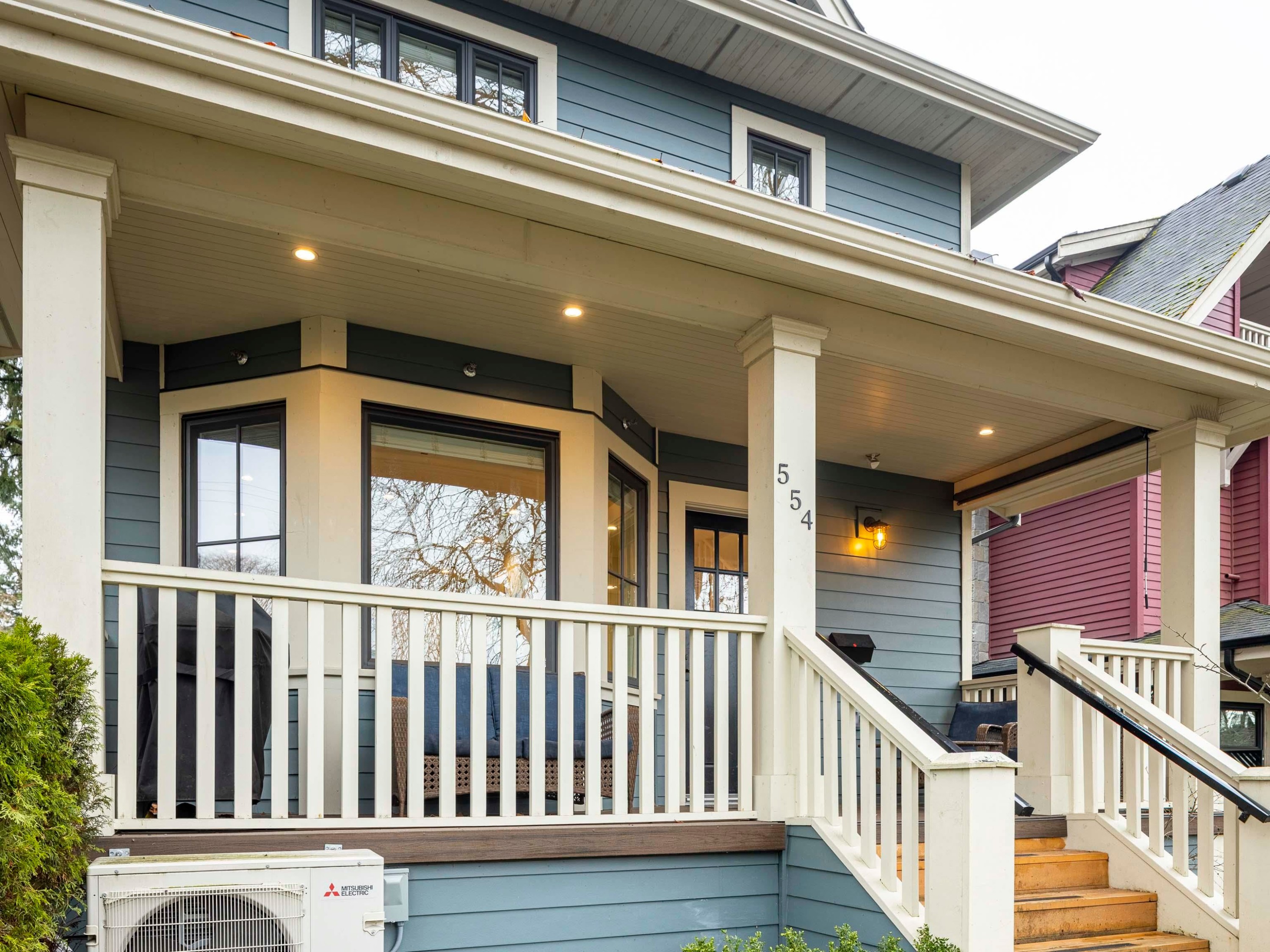 554 10Th Avenue E, Vancouver, BC